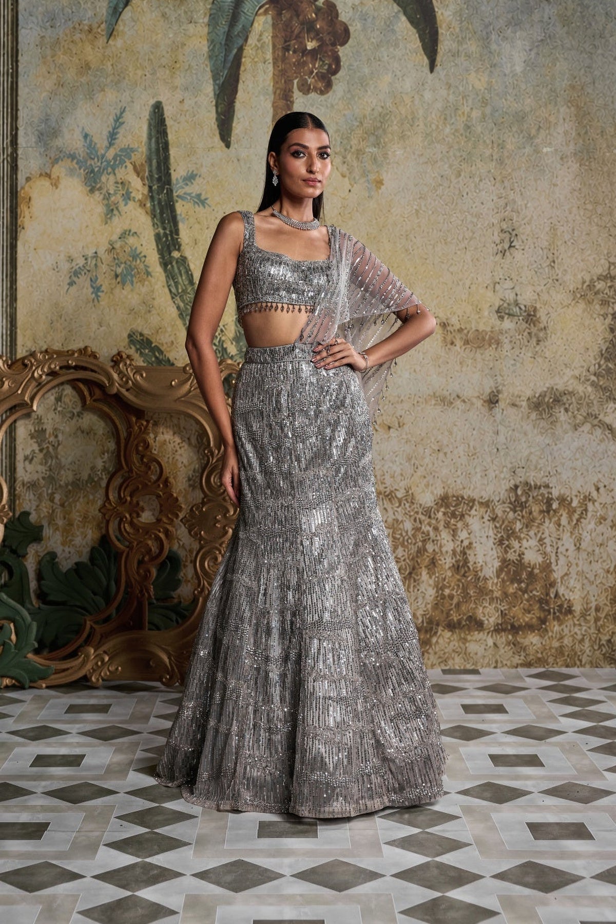 Silver Abstract Sequince Embellished Saree Set