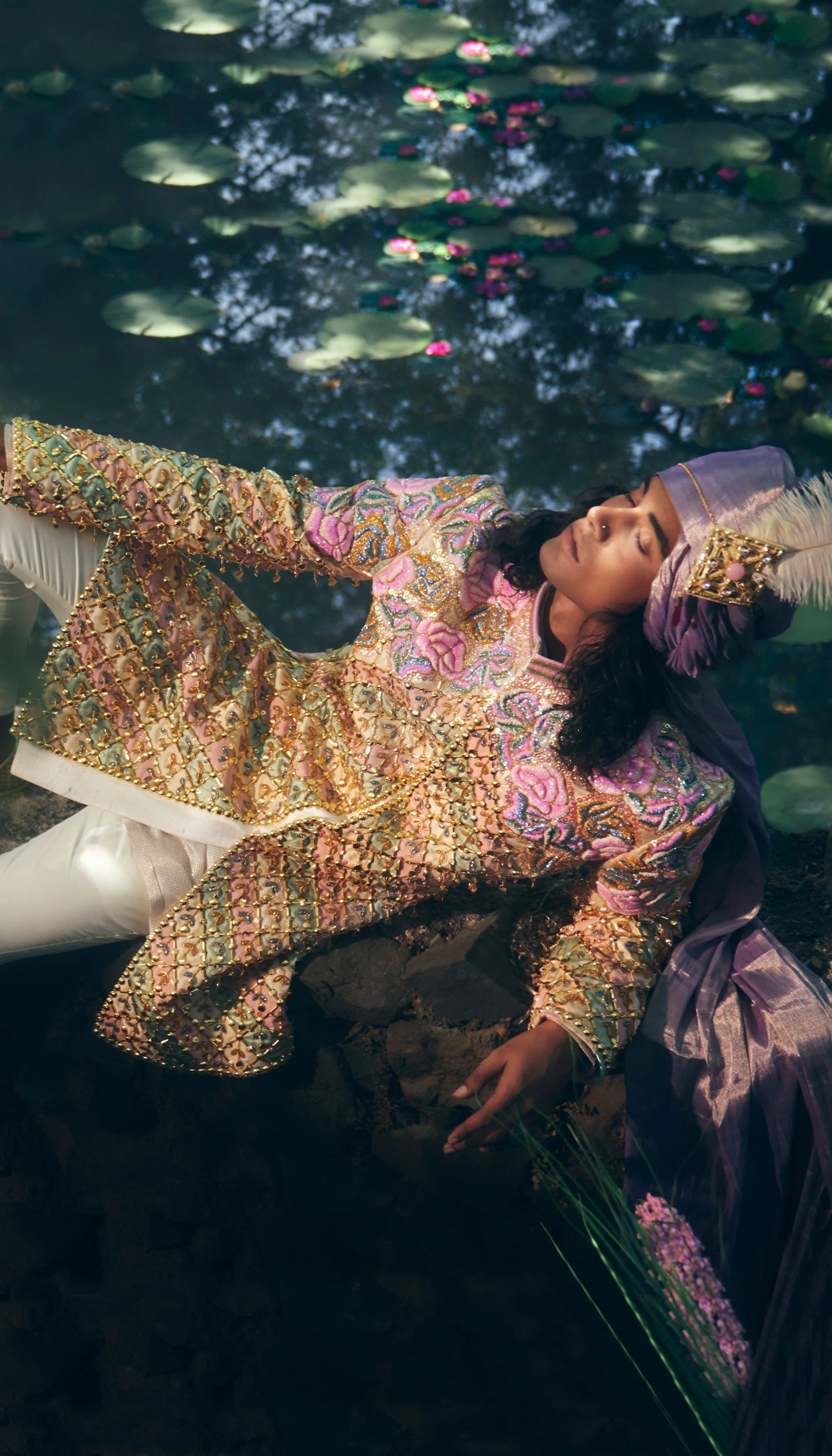 CARRIAGE MAN SHERWANI