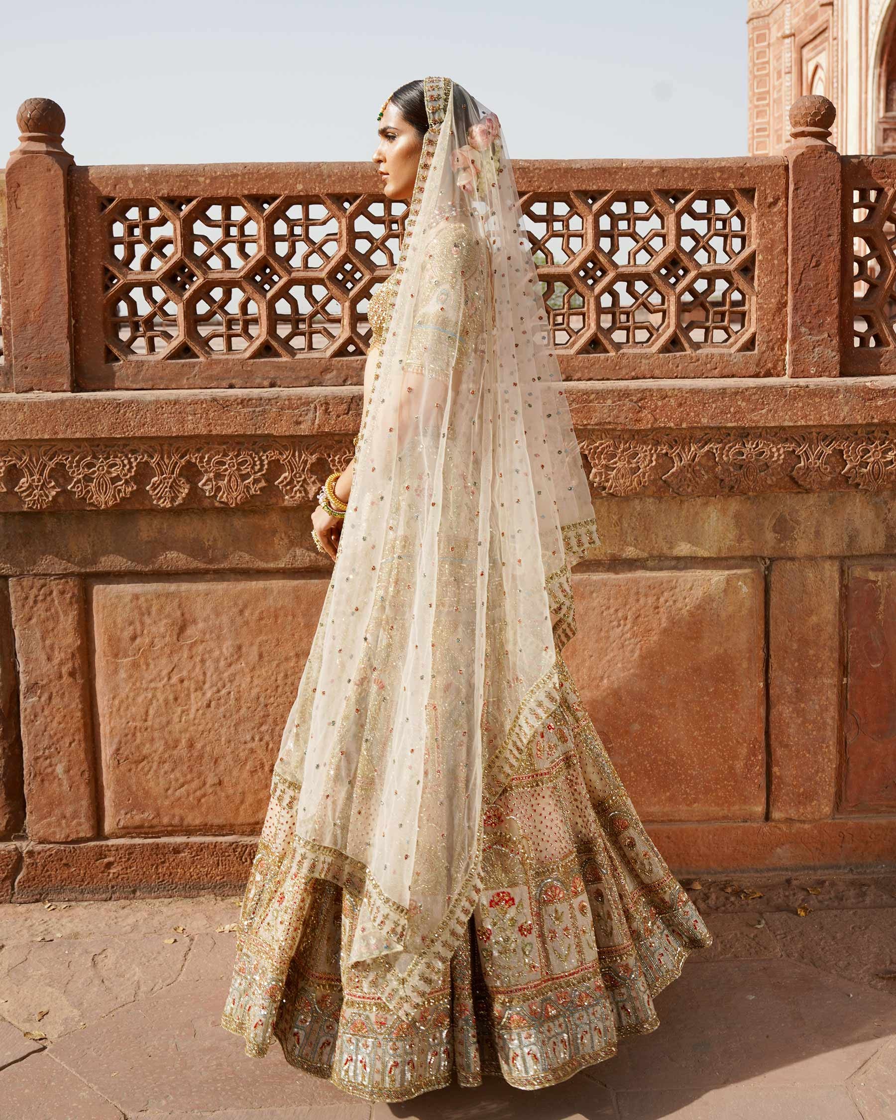 MIRANDA LEHENGA SET