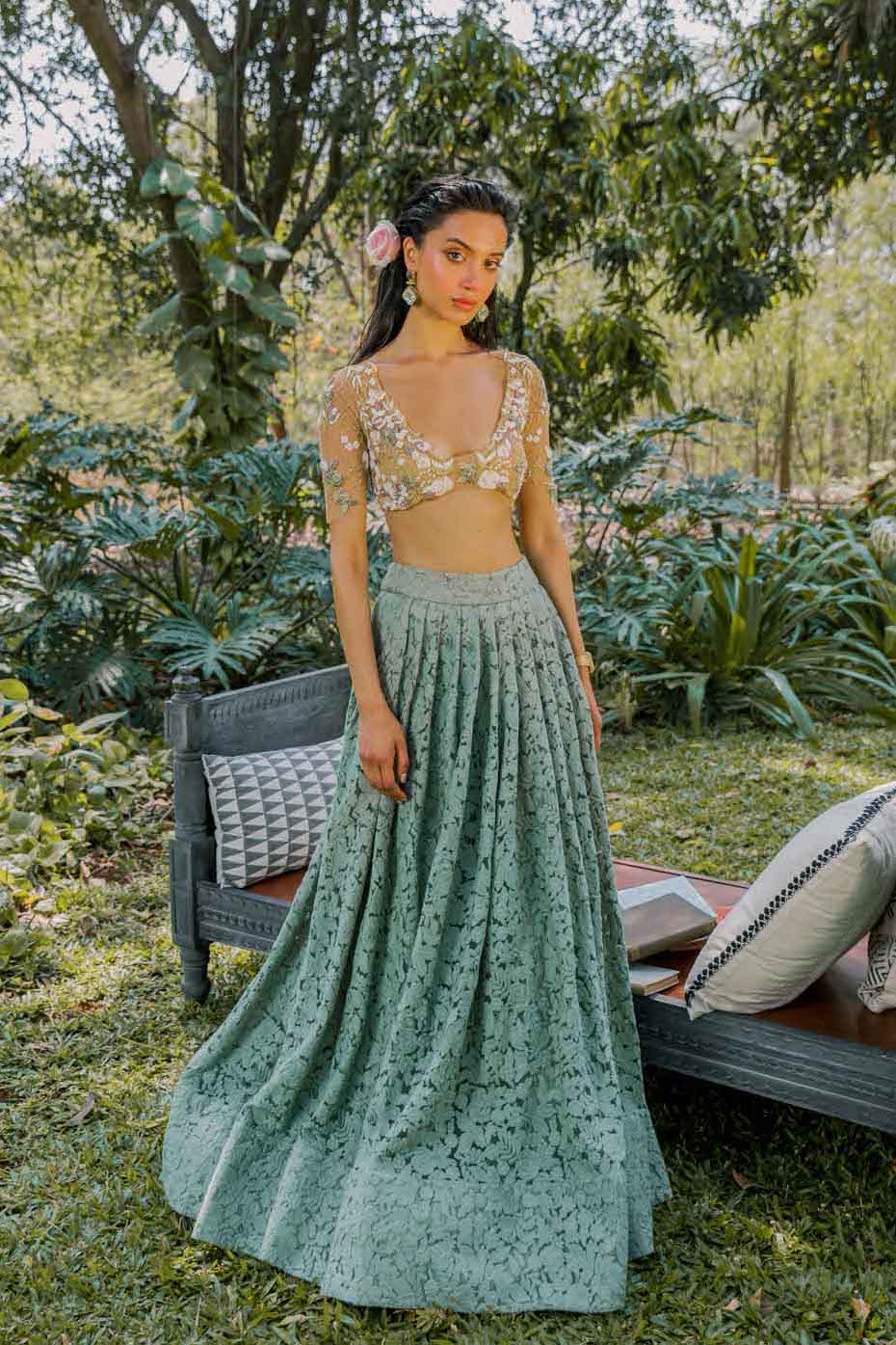 Notes of sage, hints of floral