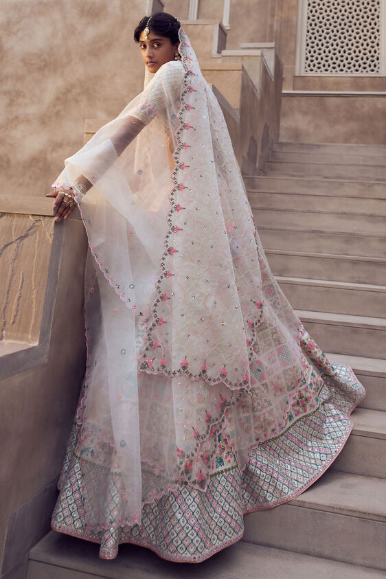 KRIPALI LEHENGA - CREAM