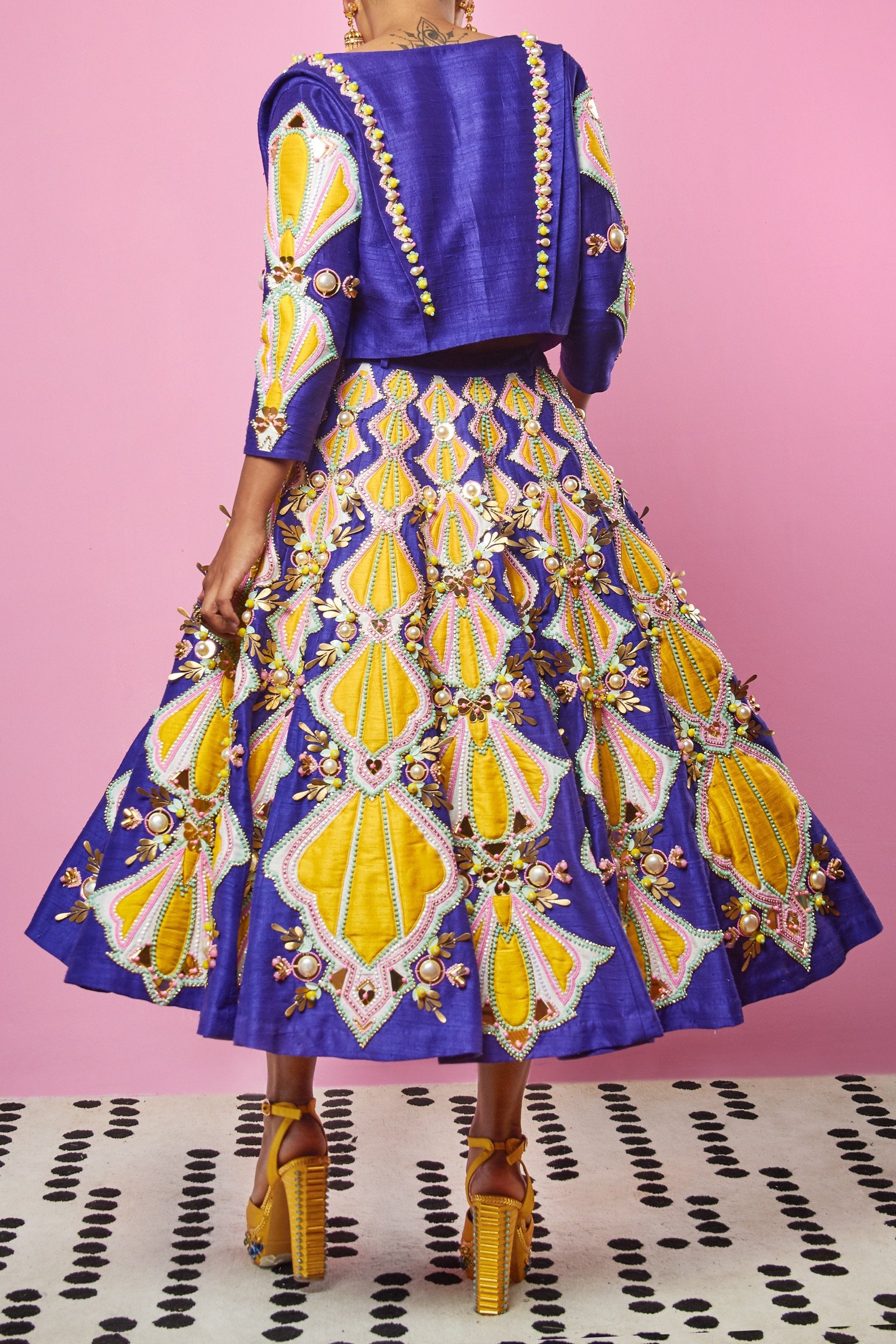 CARROUSEL LEHENGA SET