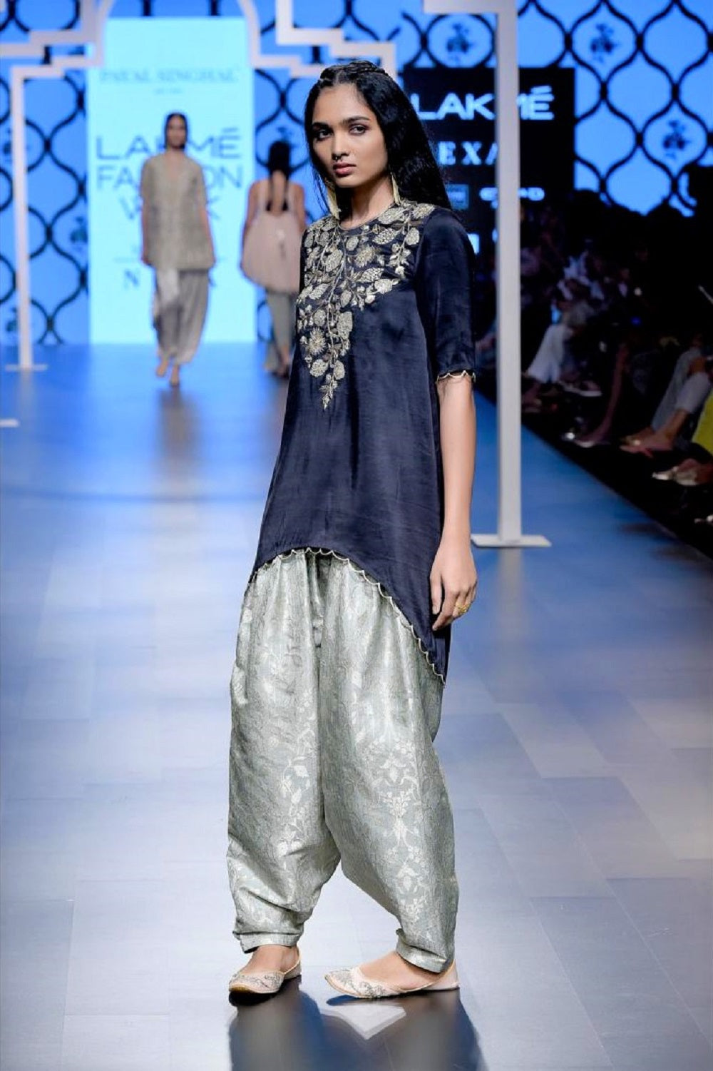 Kyra Black Embroidered High-Low Kurta