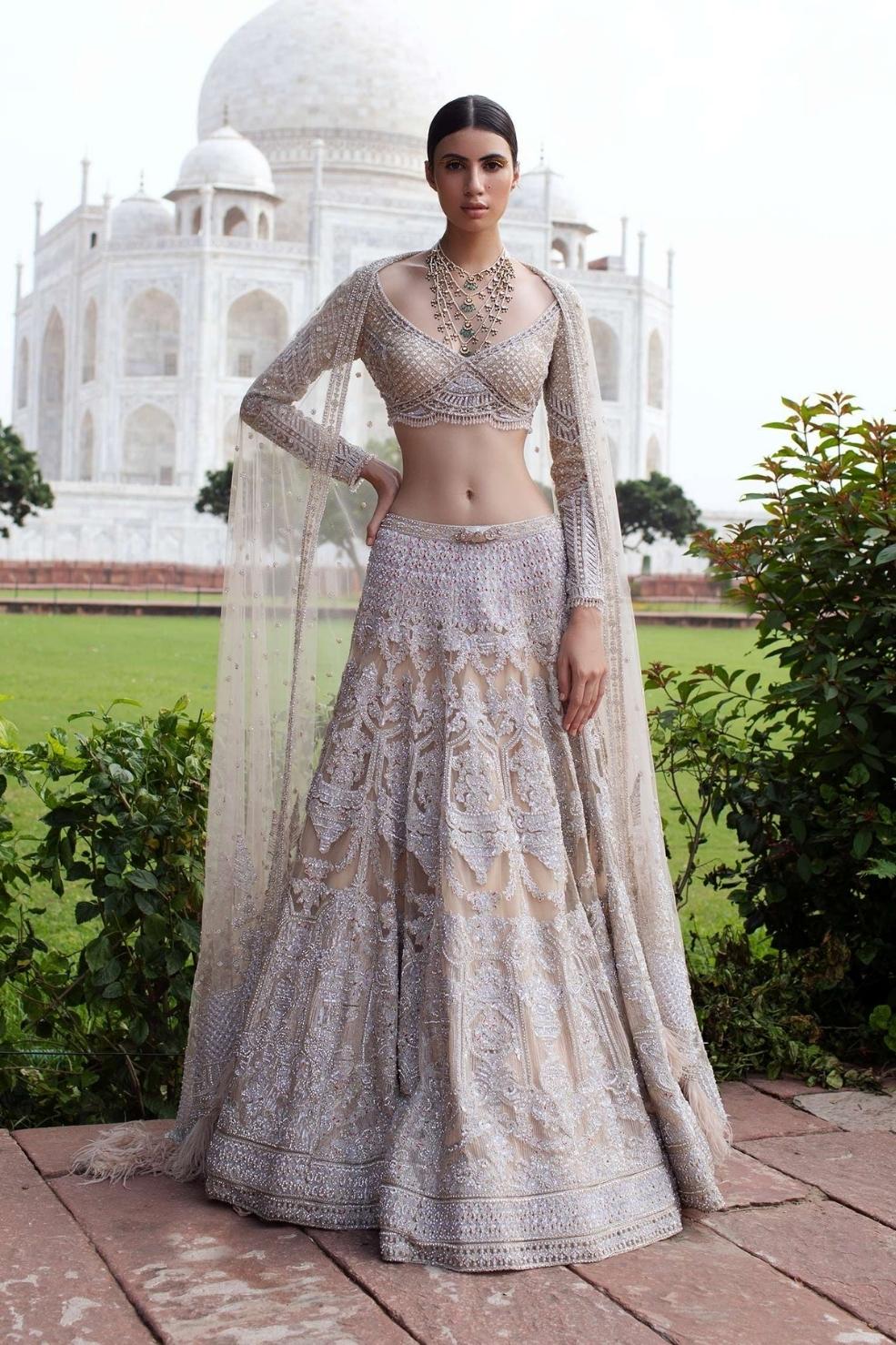 ELAYNE LEHENGA SET