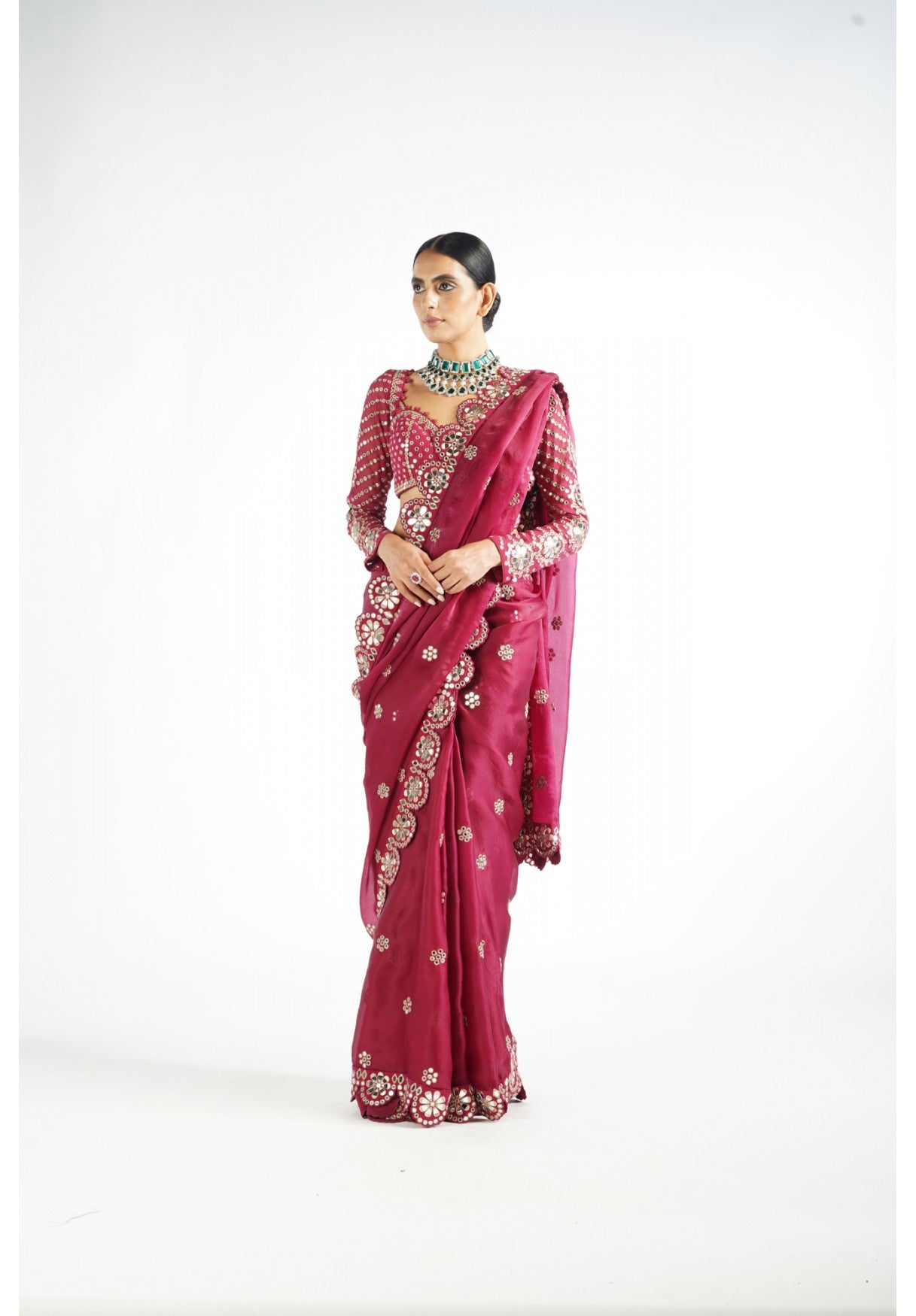 Mellow Wine Mirror Scallop Saree Set