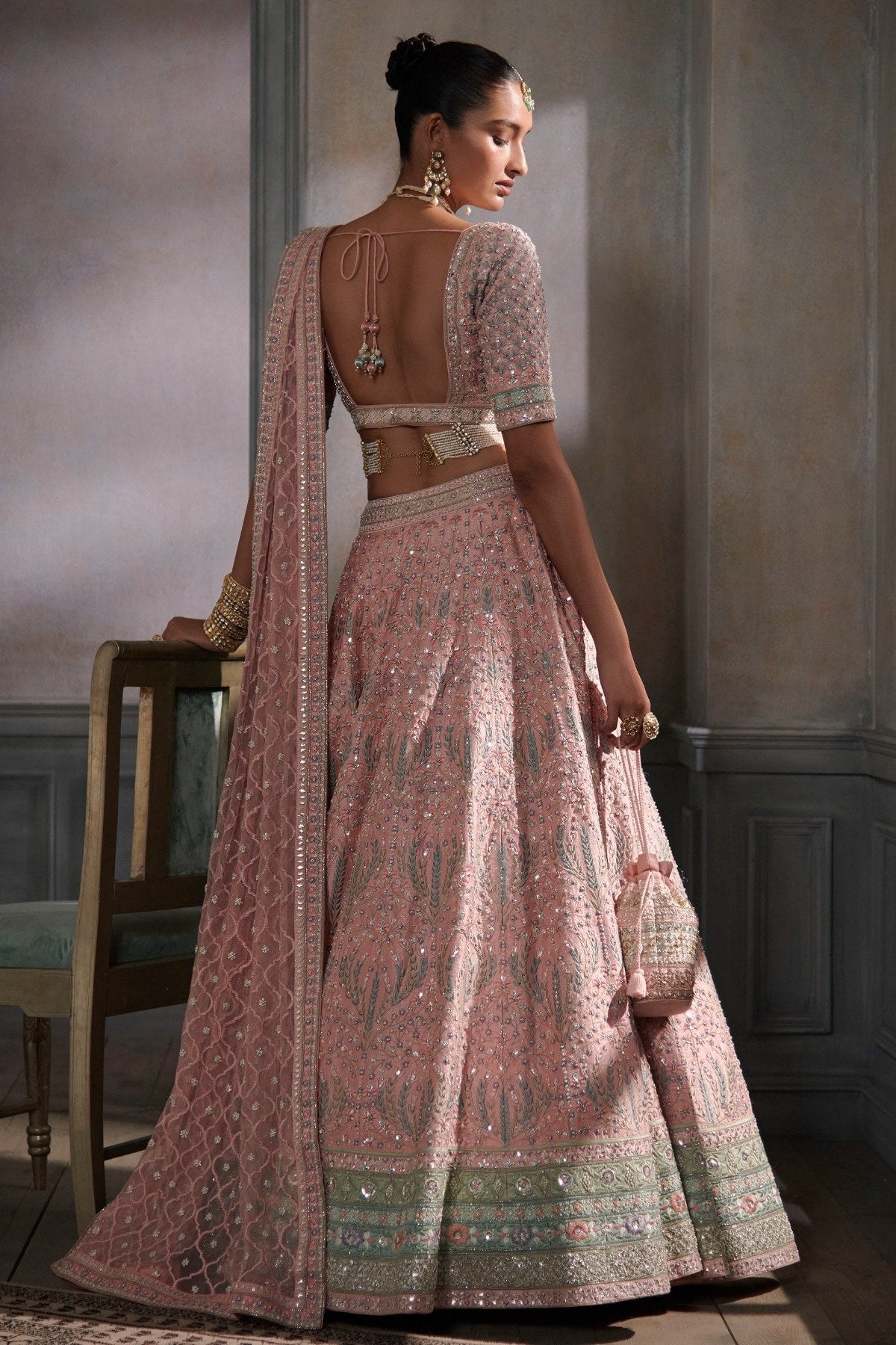 AEINDRI LEHENGA SET – BLUSH
