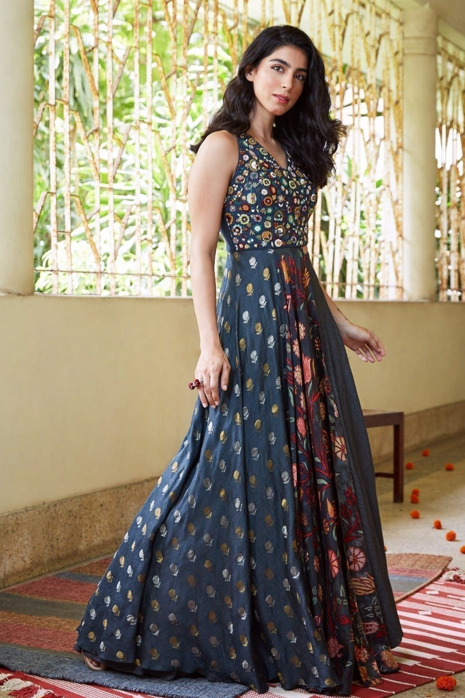 A Symmetrical Croptop & Skirt