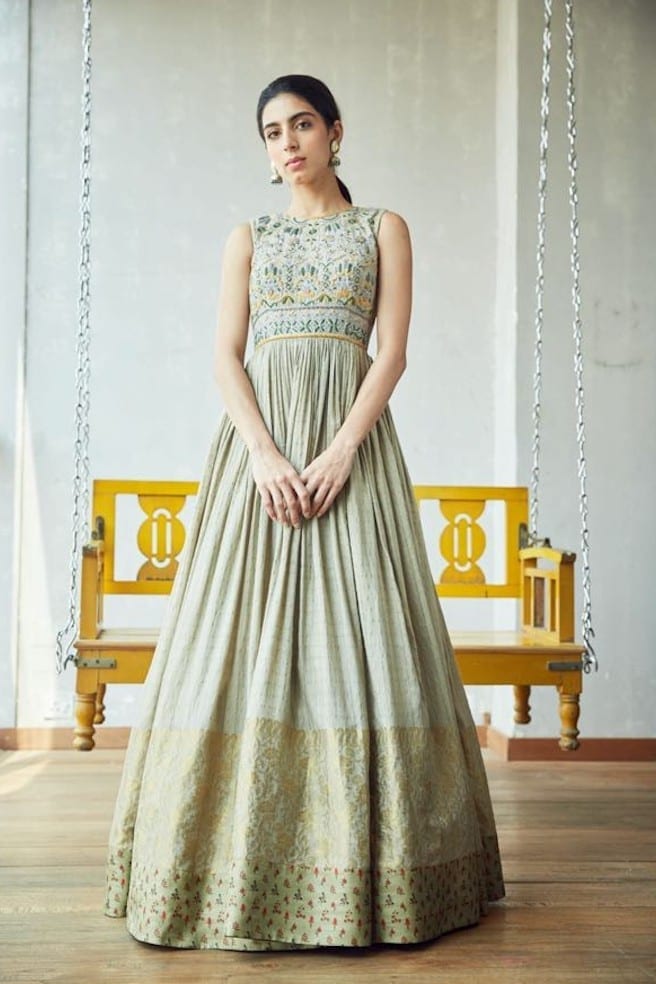Grey Cut-Out Banarasi Gown 8 / Short Grey Cut-Out Banarasi Gown 8 / Short
