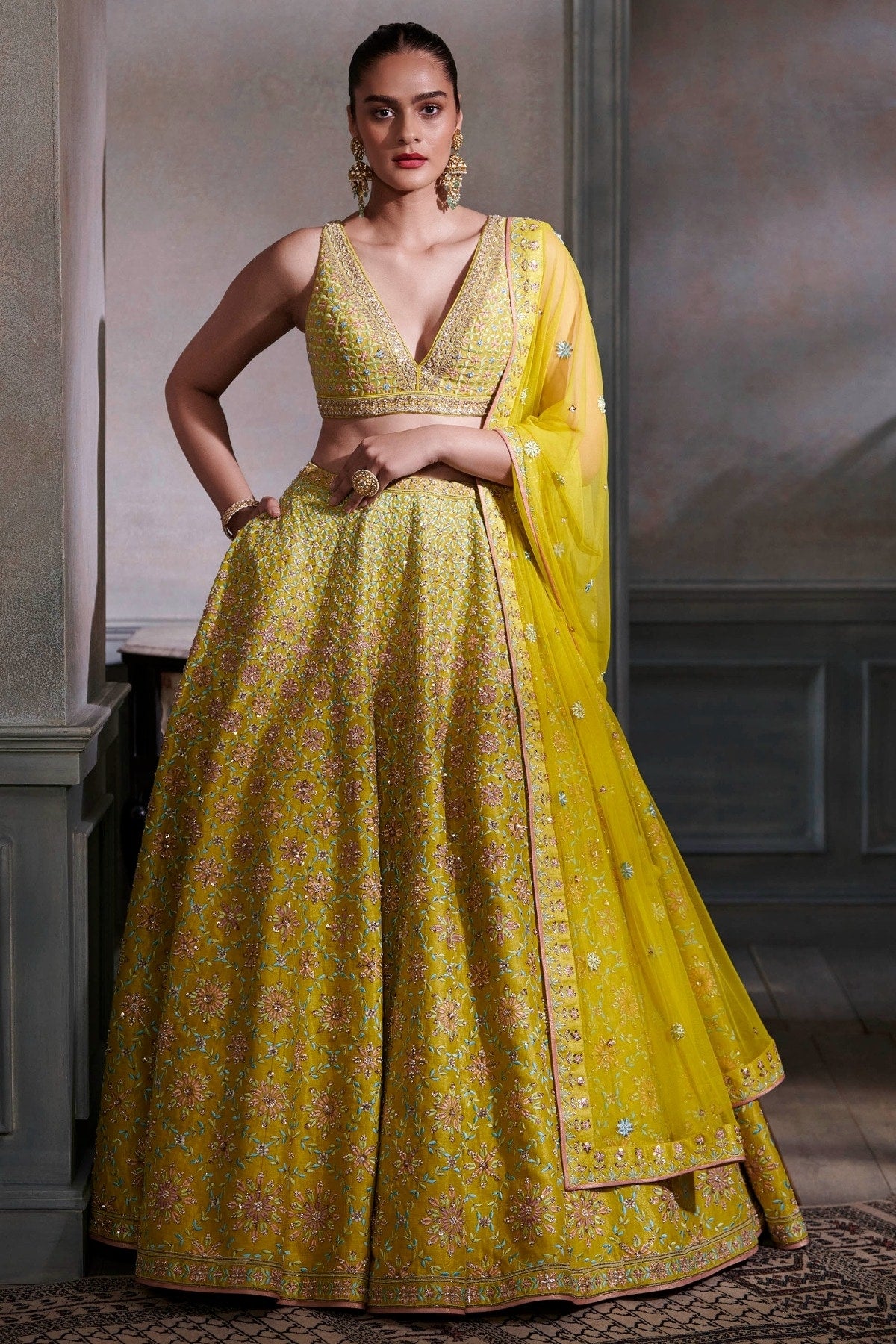 DHARVI LEHENGA SET – LIME