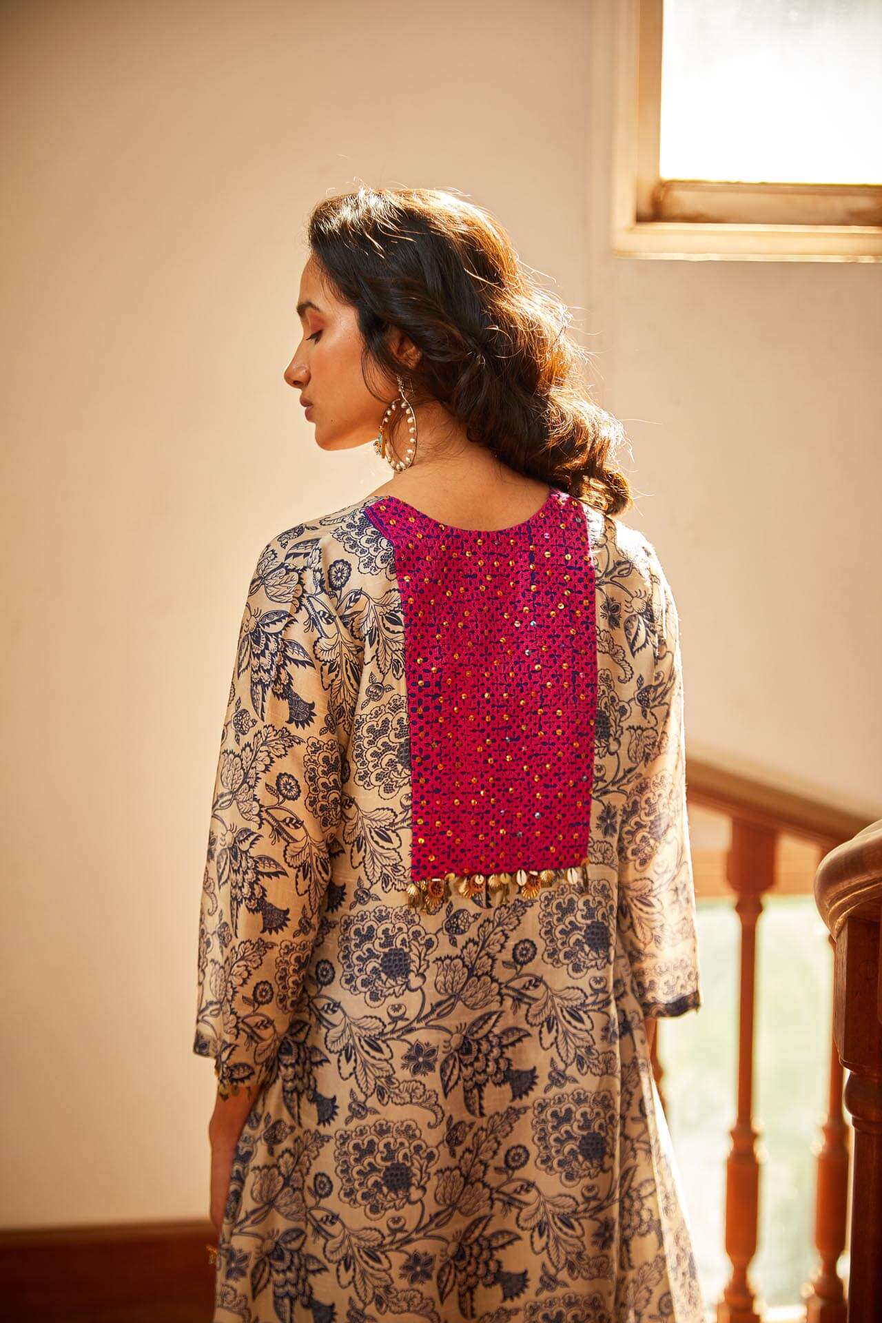 Indigo & Off White Croptop-cape Set