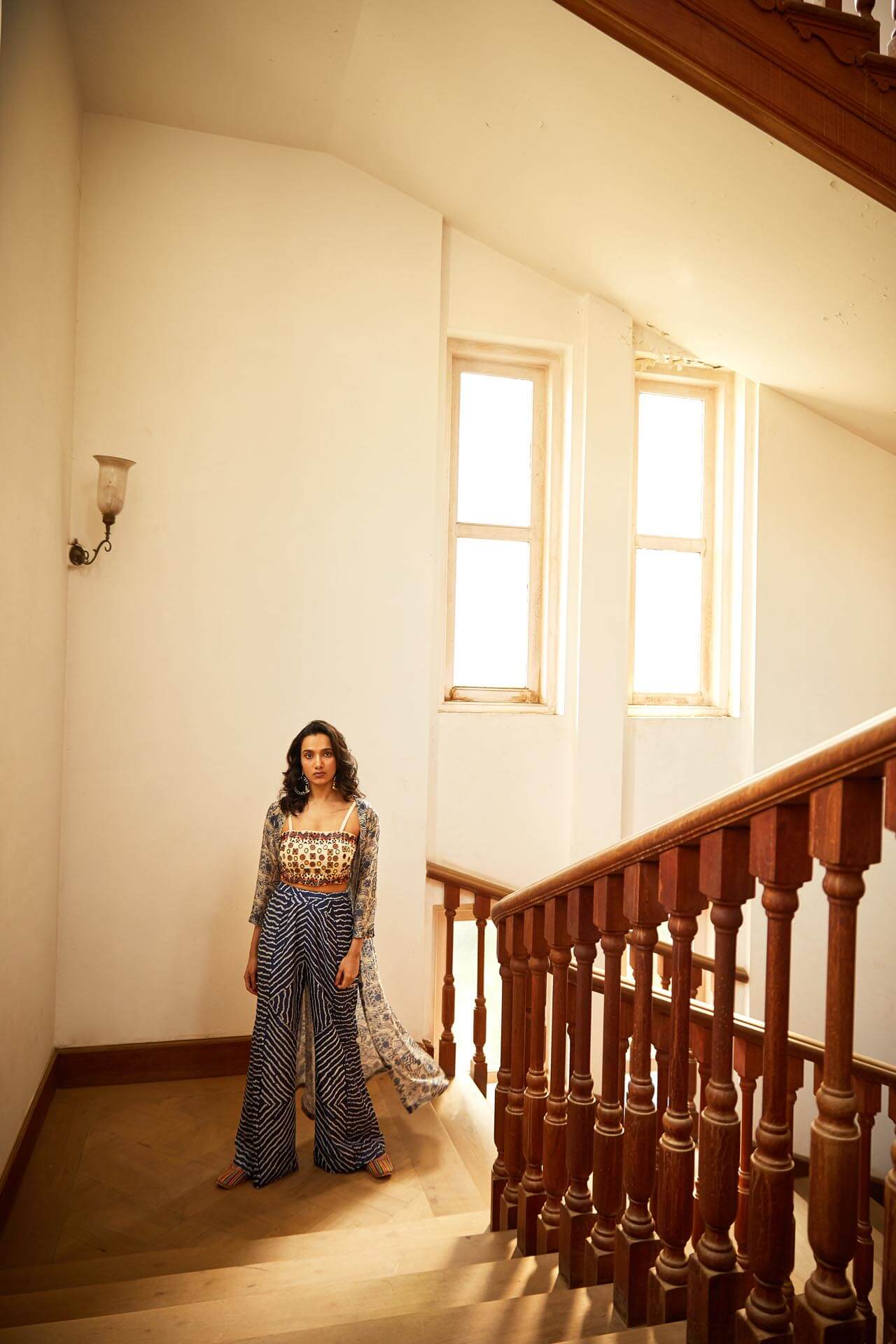 Indigo & Off White Croptop-cape Set