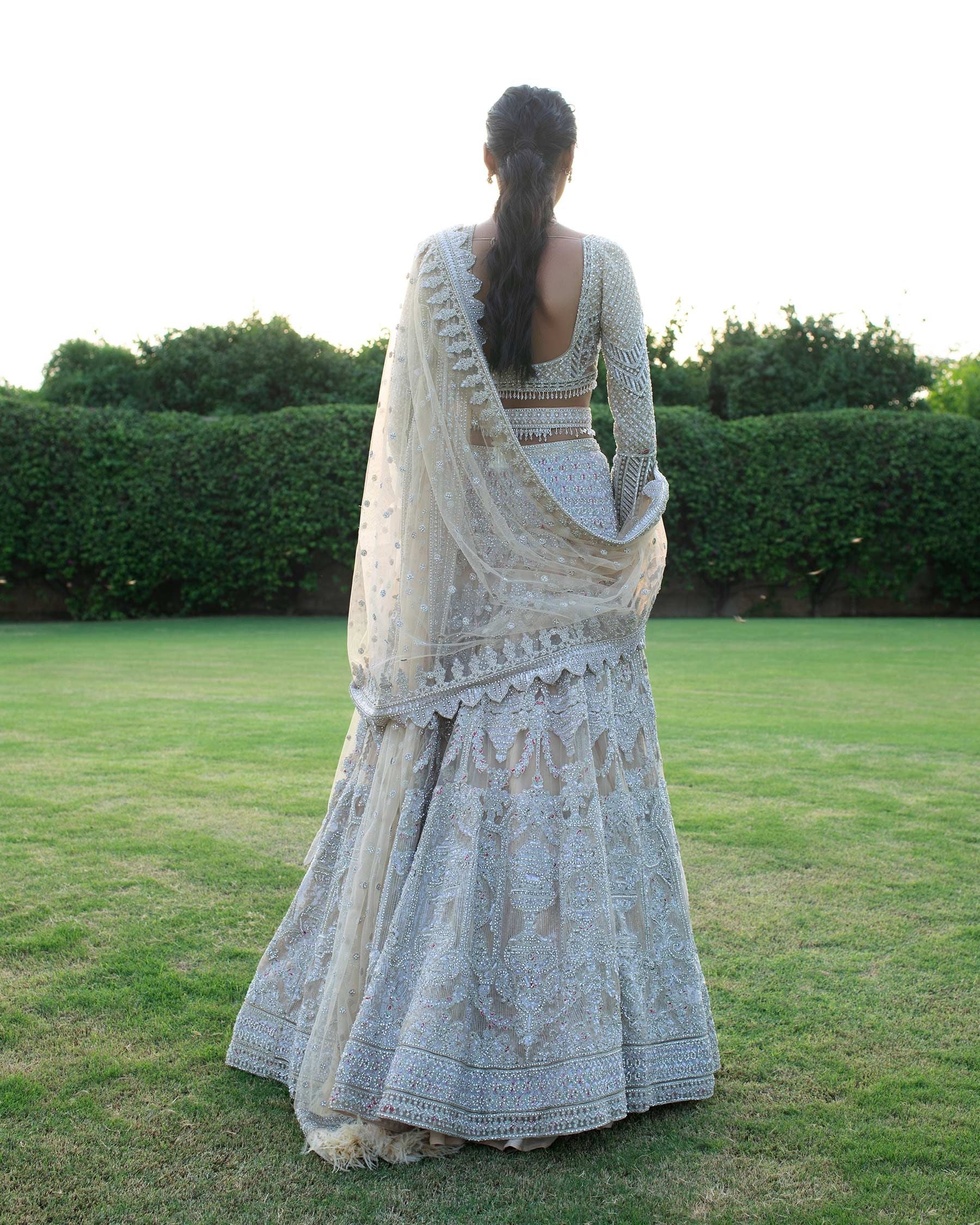 LUNE LEHENGA SET