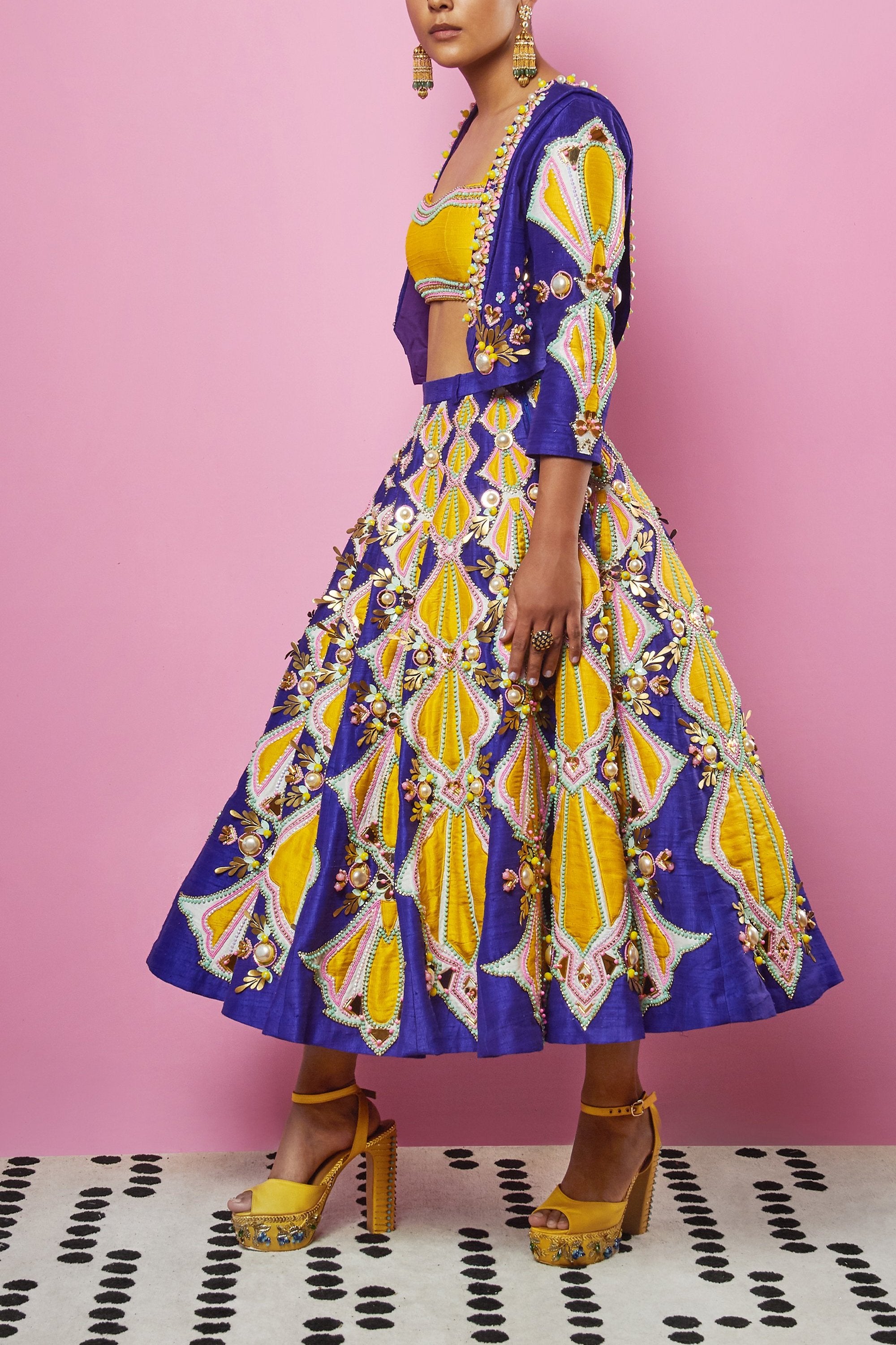 CARROUSEL LEHENGA SET