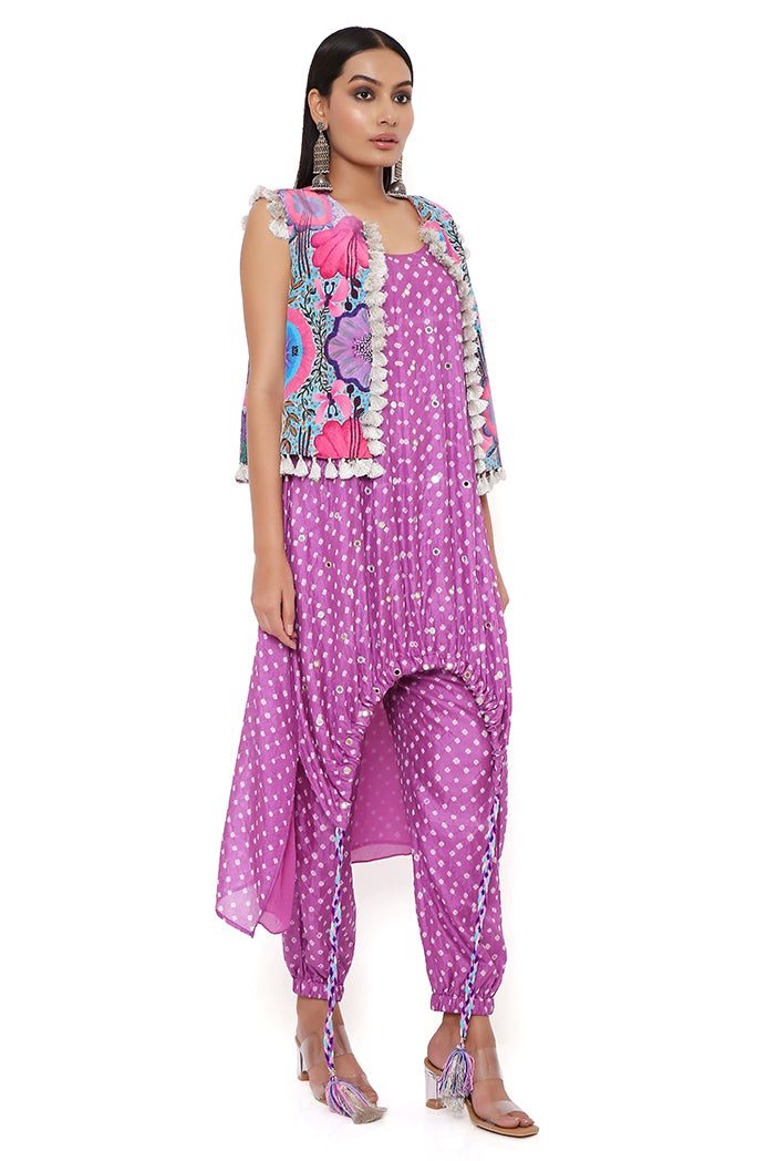 PURPLE BANDHANI SILK EMBROIDERED HIGH LOW KURTA WITH JOGGER PANTS AND PINK ENCHANTED PRINT CREPE JACKET