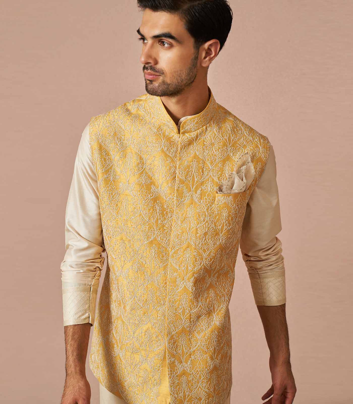PASTEL YELLOW RAWSILK ARMAAN THREADWORK EMBROIDERED BANDI SET