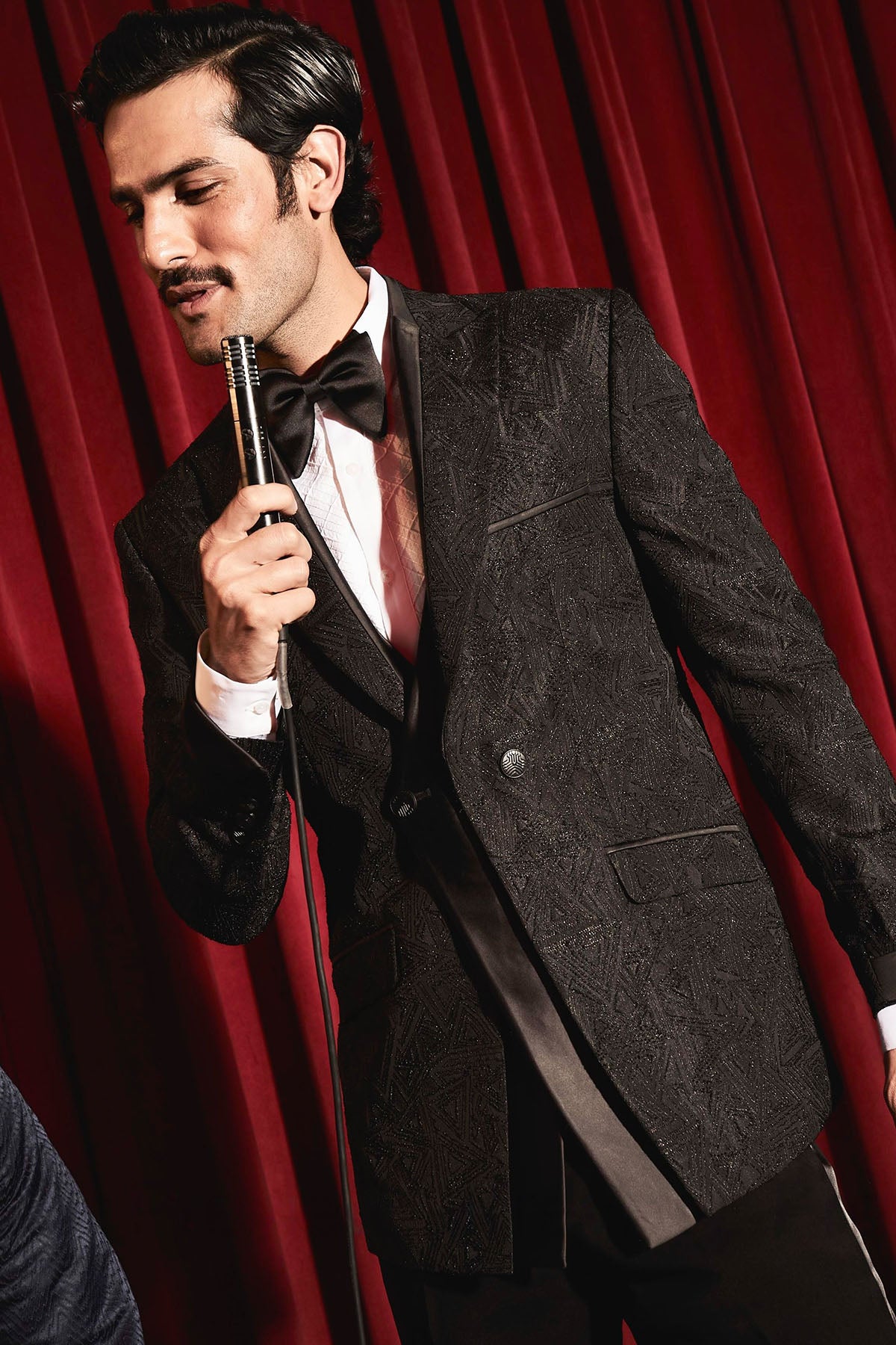 Noir Eclipse Geometric Affair Tuxedo Set