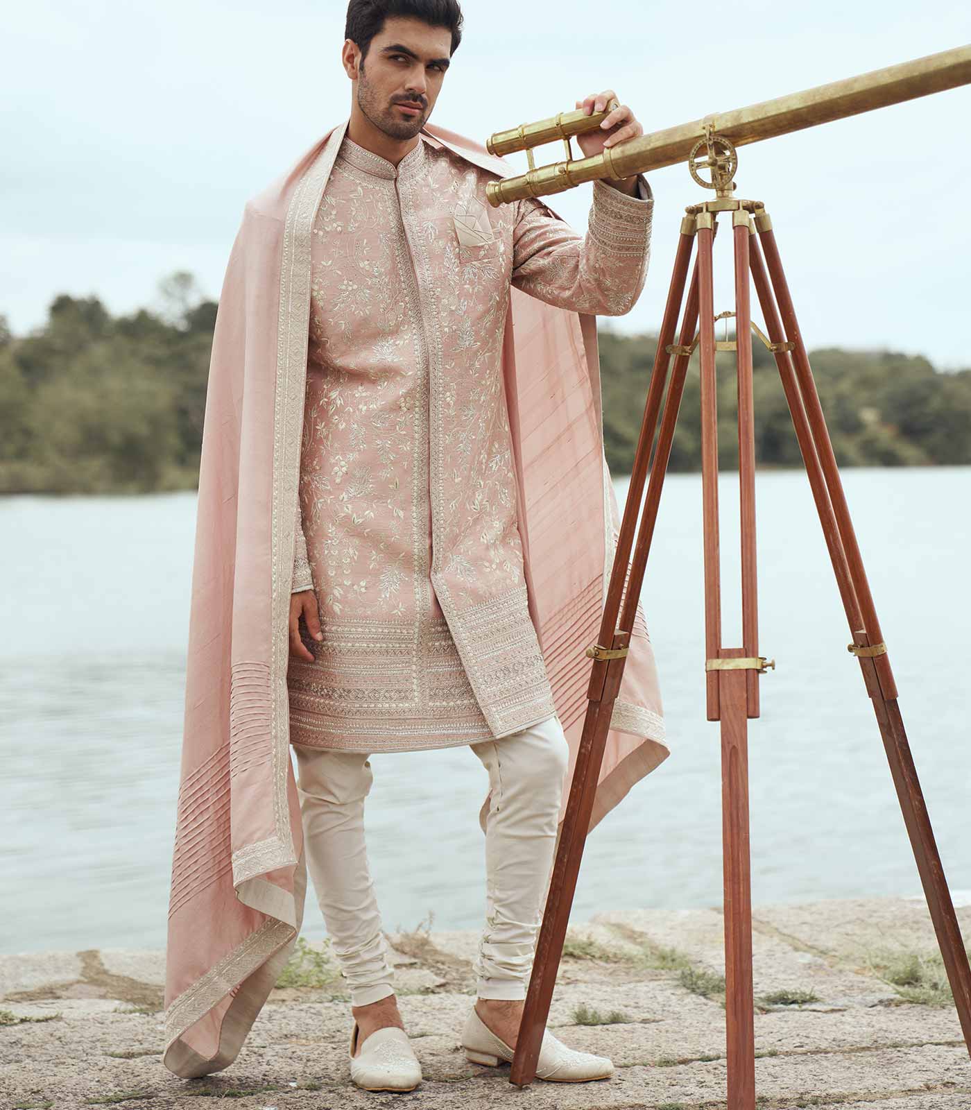 THREAD PITTA AND CUTDANA SHERWANI SET