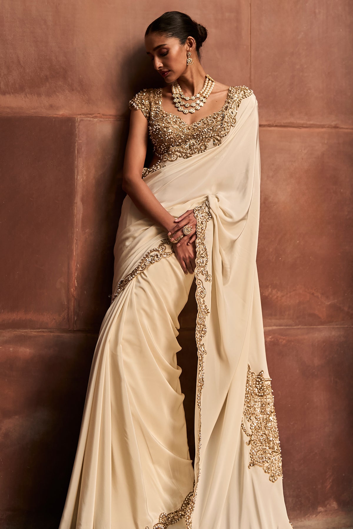 IVORY GOLD SAREE SET