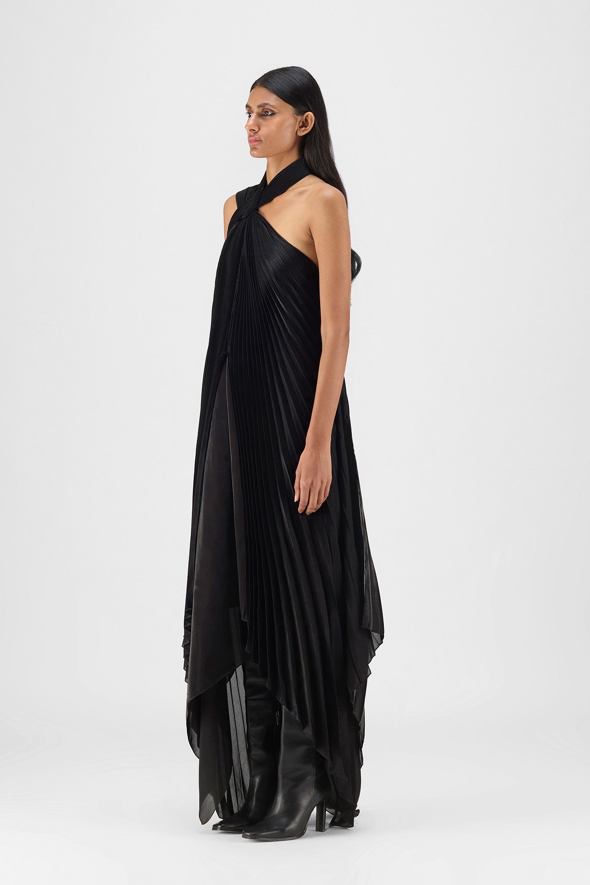 PLEATED FLUID DRESS