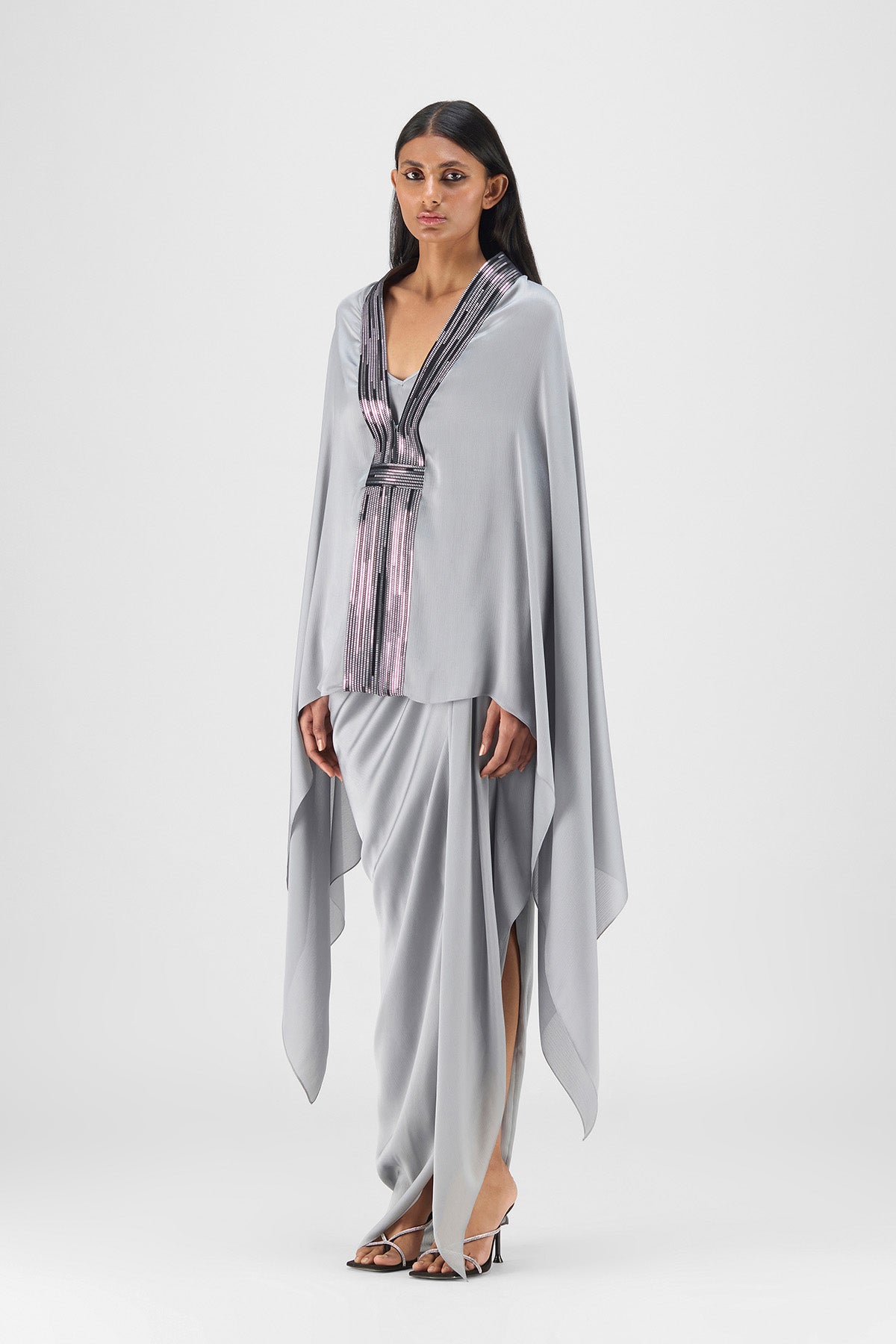METALLIC STRUCTURED CAPE