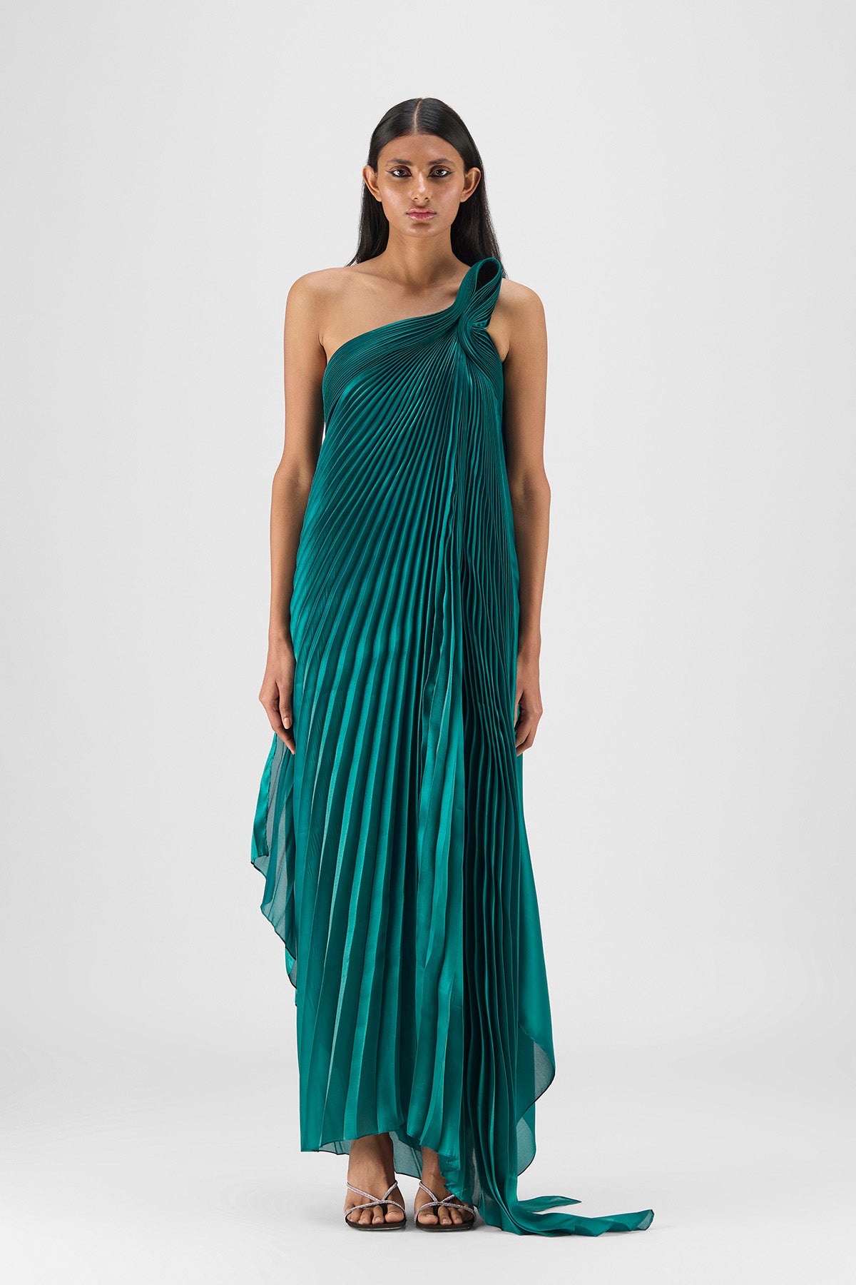 PLEATED FLUID DRESS