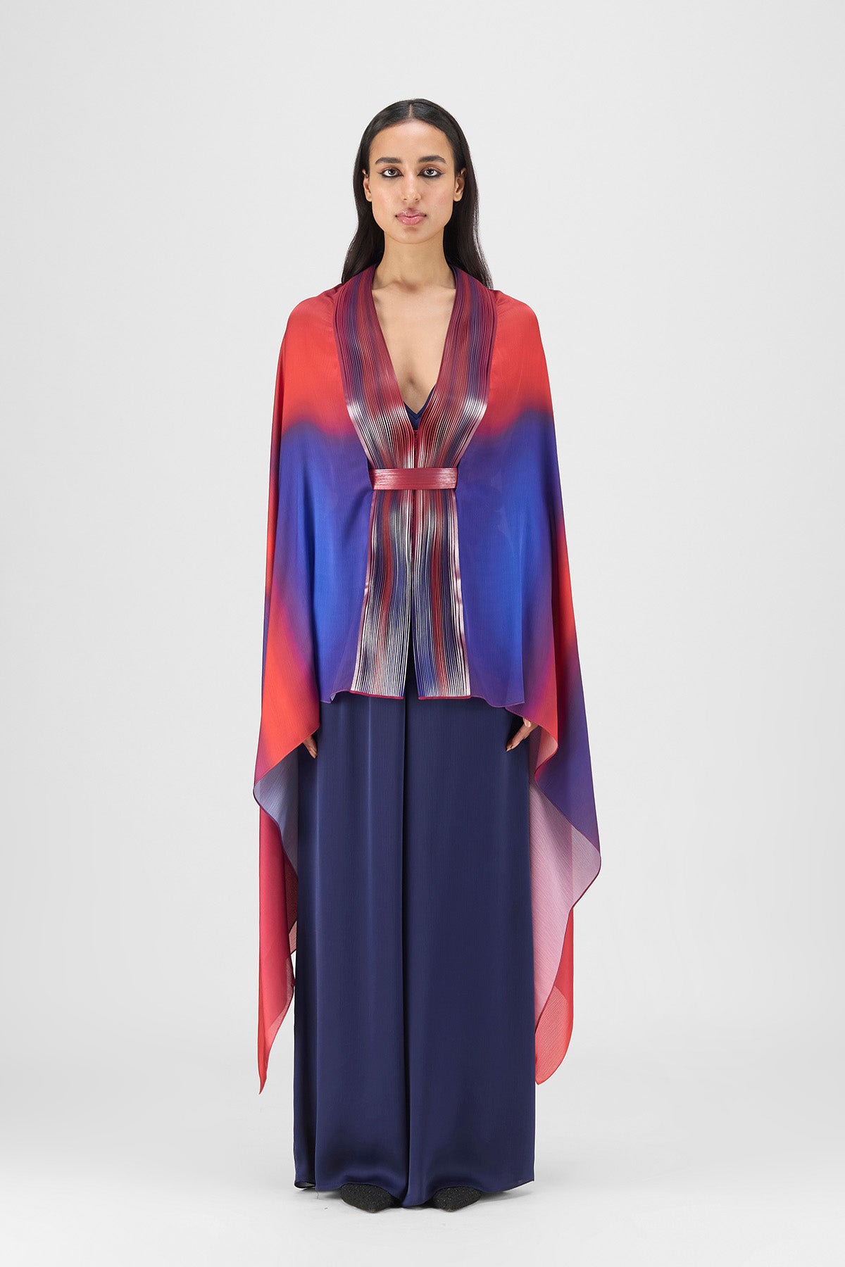 METALLIC WATERCOLOR STRUCTURED CAPE.