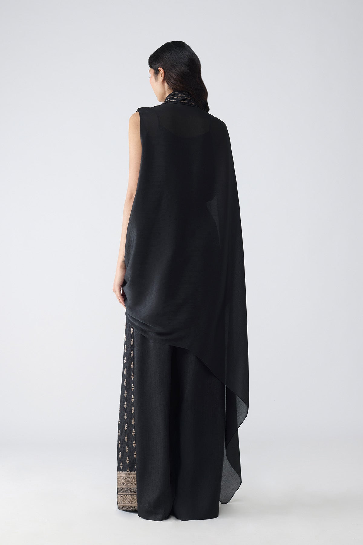 Banarsi One sleeve Cape set