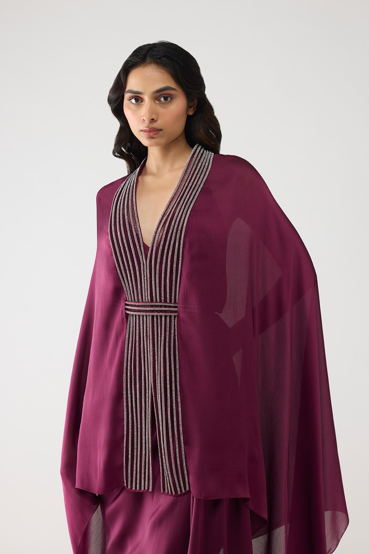Structured Crystalvein Cape Set