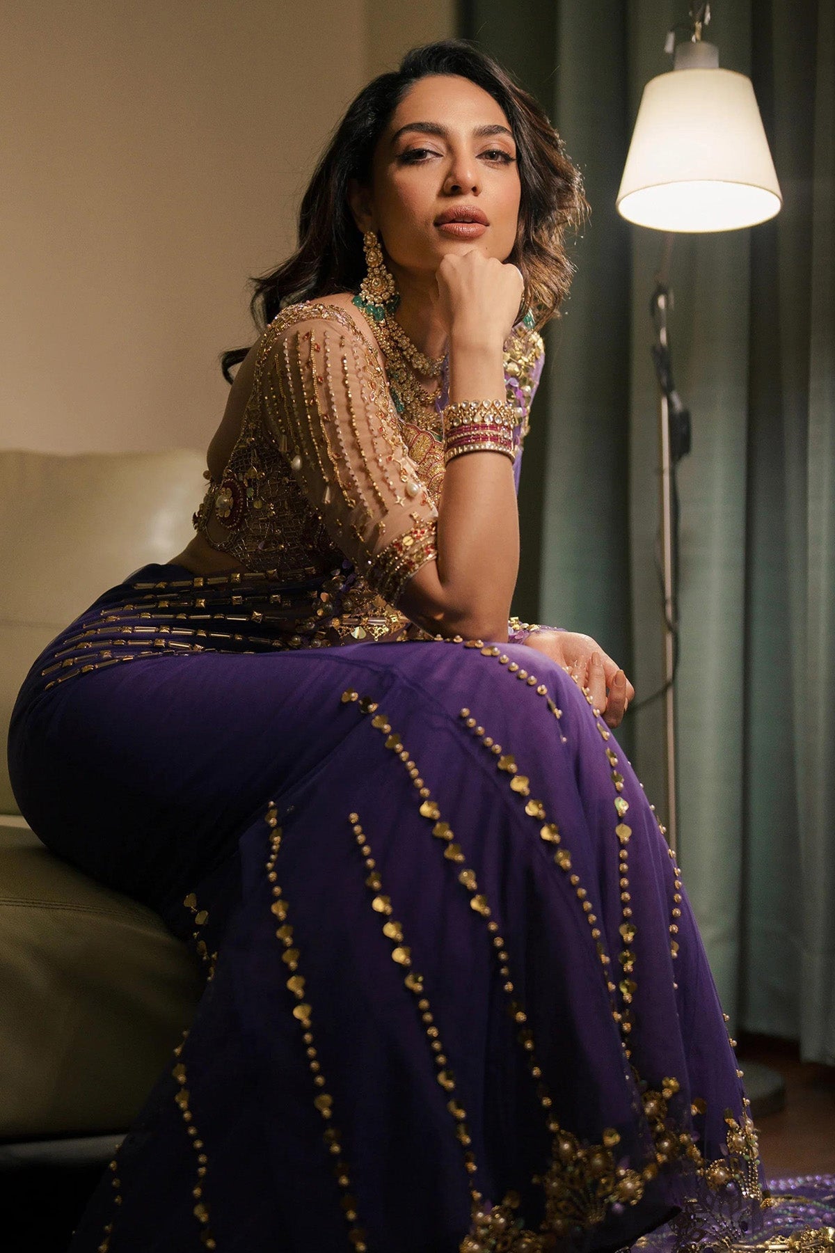 SOBHITA IN BLUE & GOLD SAREE SET