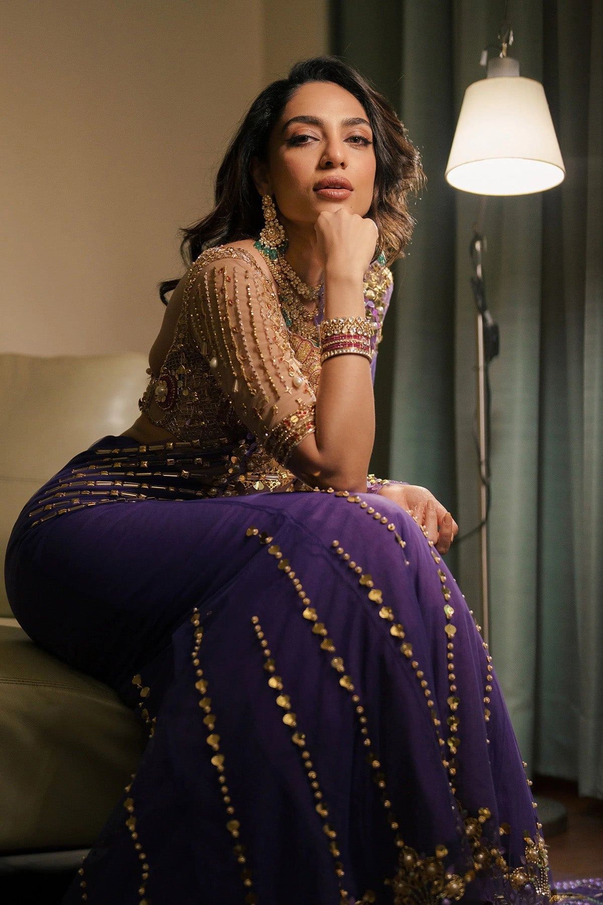 SOBHITA IN BLUE & GOLD SAREE SET