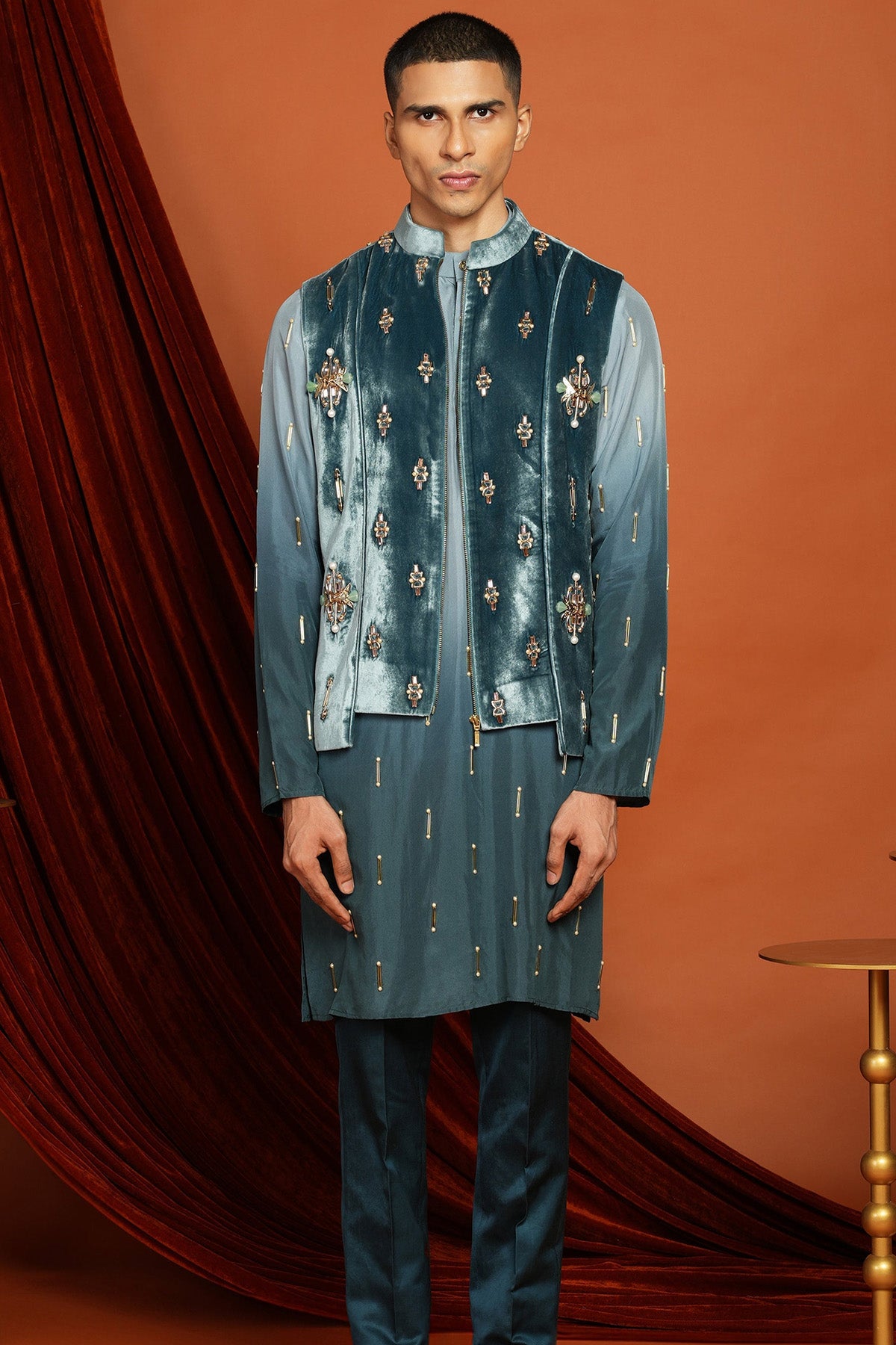 NOAH BLUE VEST JACKET SET