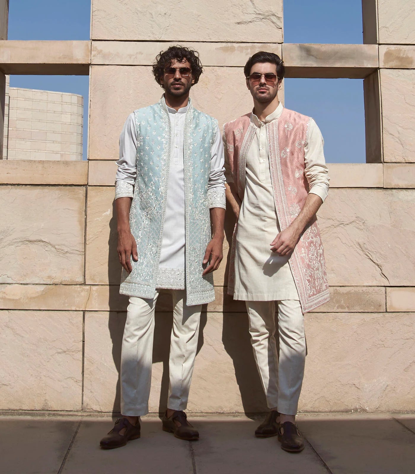 EMBROIDERED RED BANDI SET