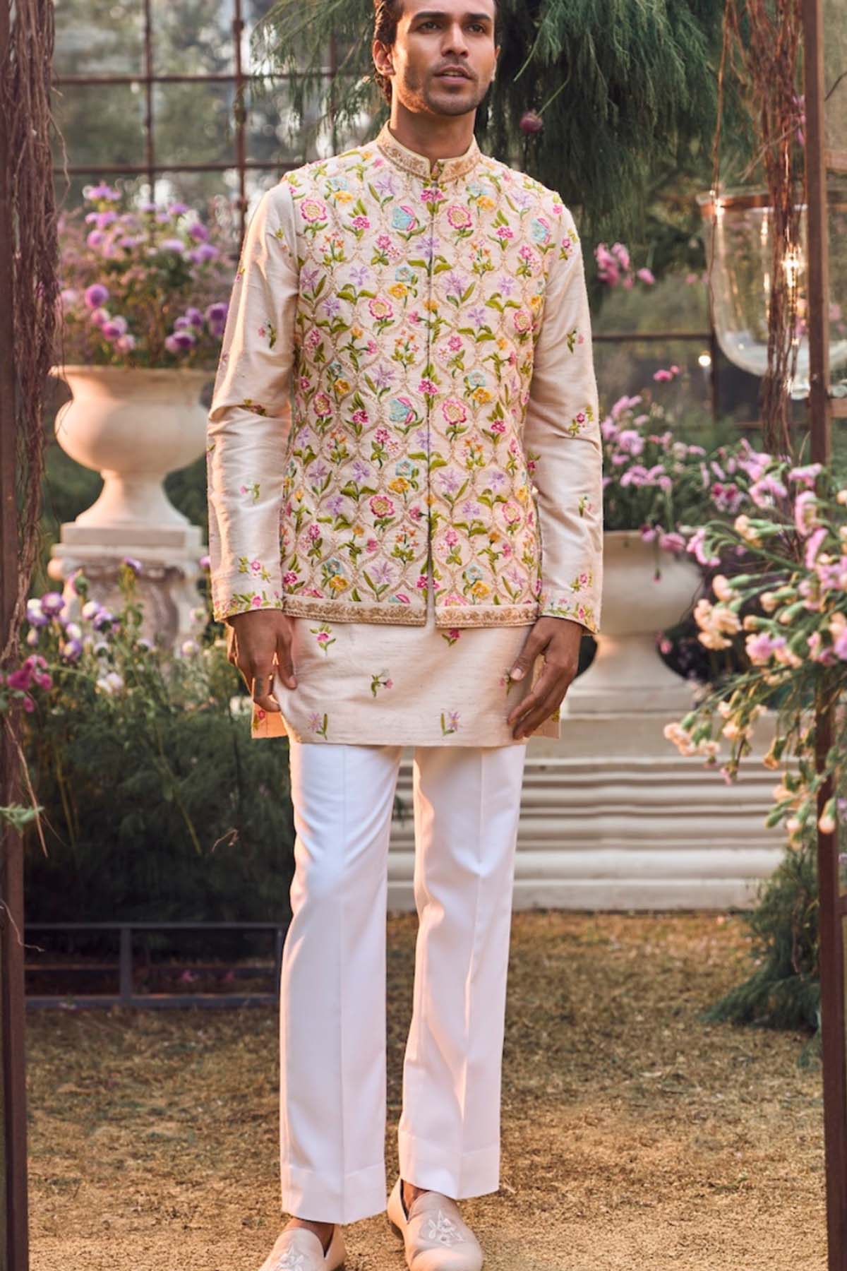 Multi-Coloured Floral Bundi Set