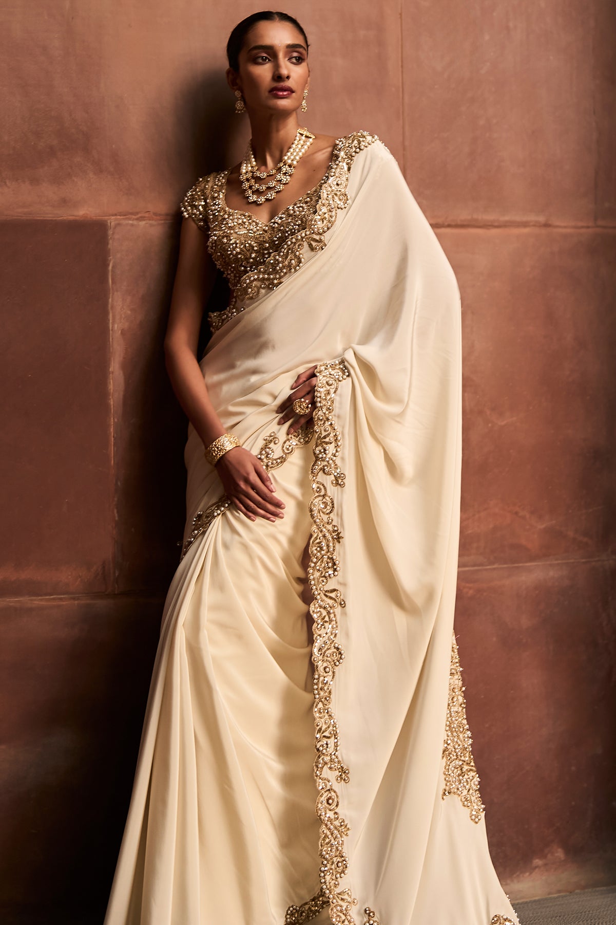 IVORY GOLD SAREE SET