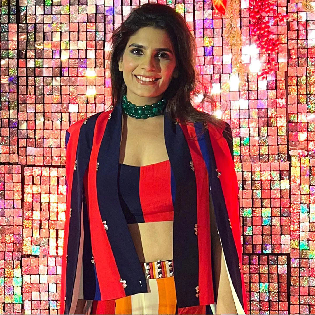 RASA STRIPES PRINT HIGHLIGHTED NOOR JACKET WITH BUSTIER AND PLEATED PANTS