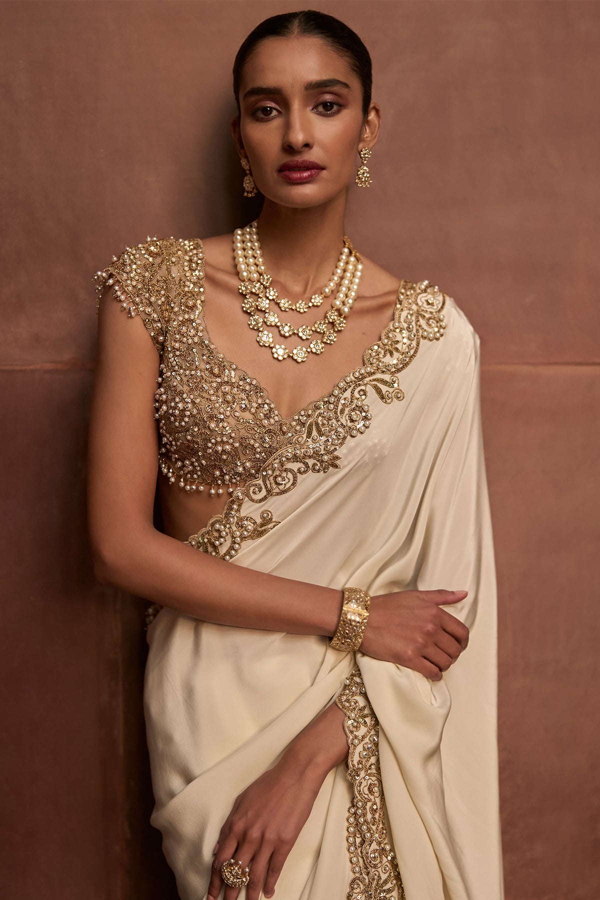 IVORY GOLD SAREE SET