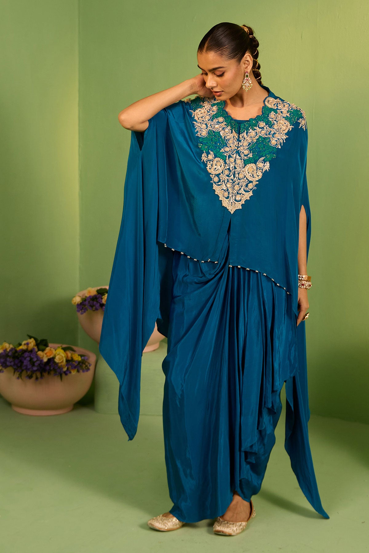 Nizana Navy Blue Kaftan Set