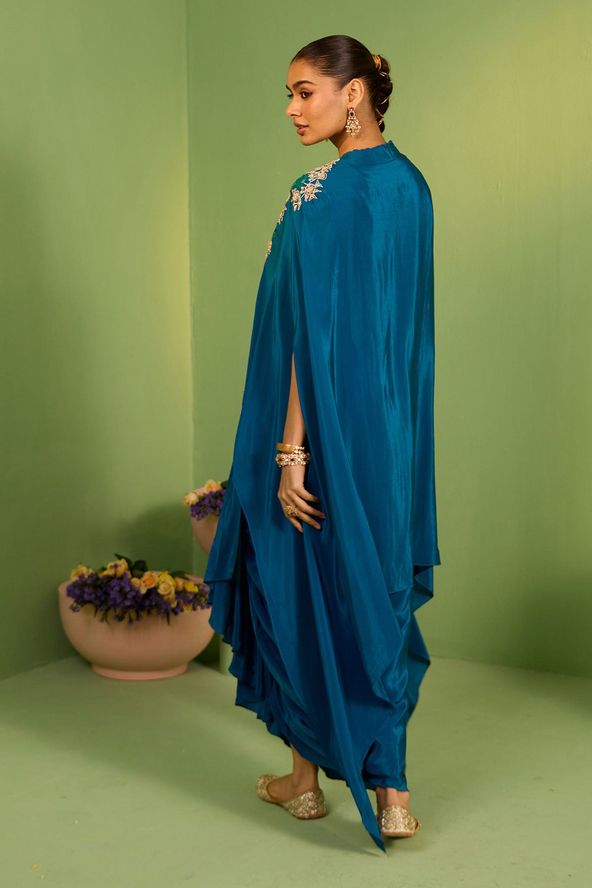 Nizana Navy Blue Kaftan Set