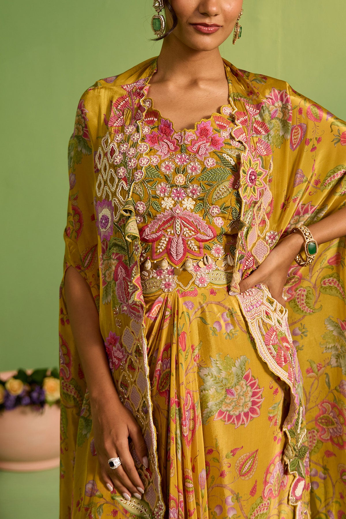 Zivara Printed Cape Set