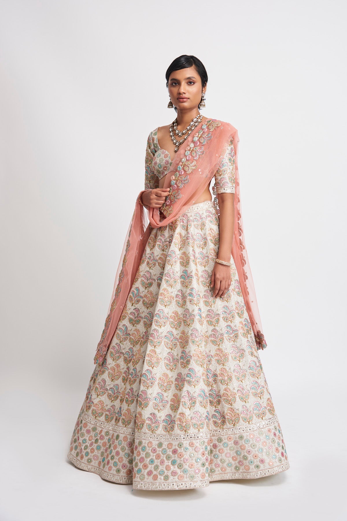 Tara - almond [12 panel]