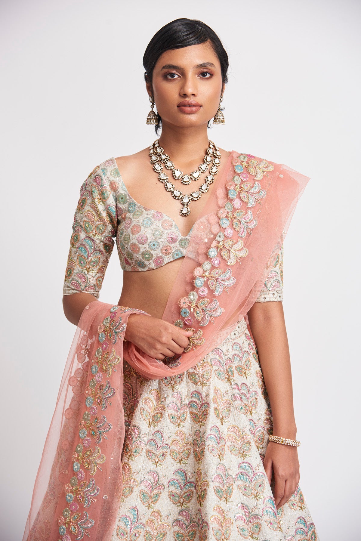 Tara - almond [12 panel]