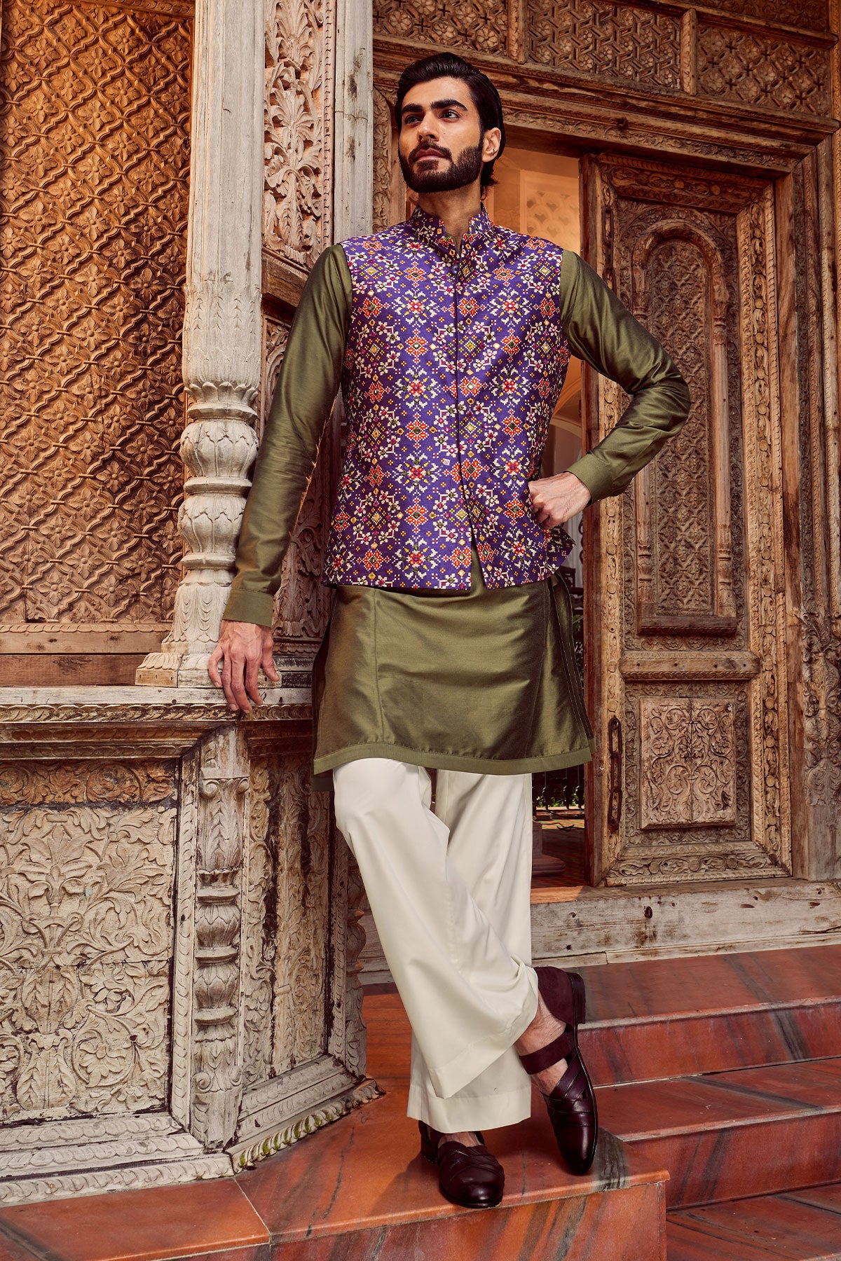 Purple Raw Silk Mirror Embellished Bundi Set