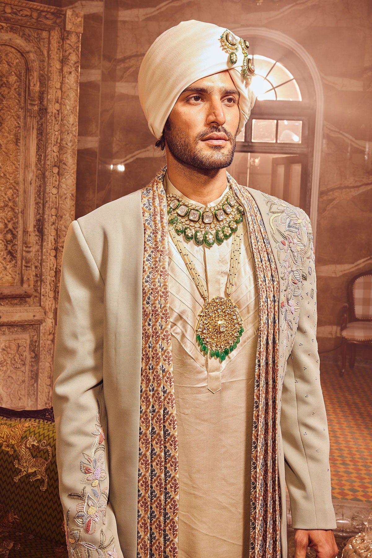 OPEN SAGE GREEN
TEXTURED INDO-WESTERN