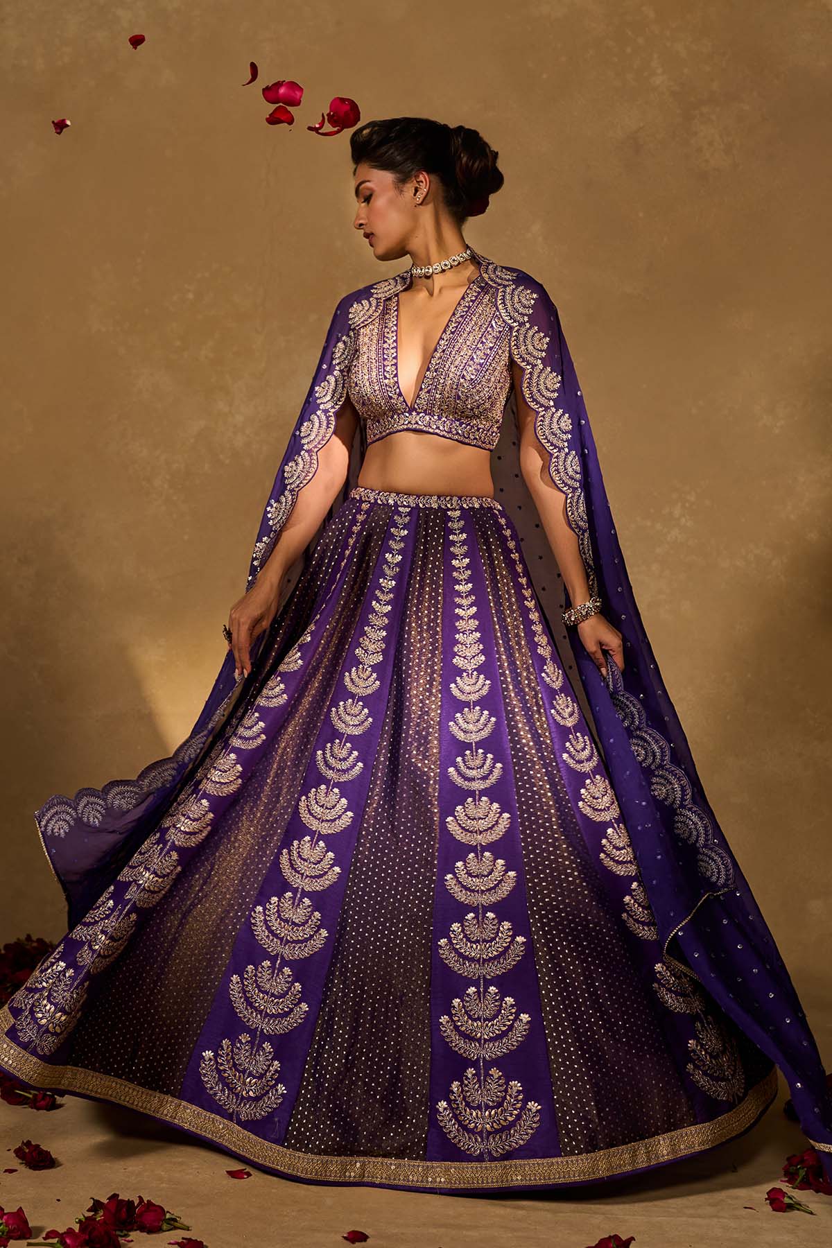 Maitri Lehenga