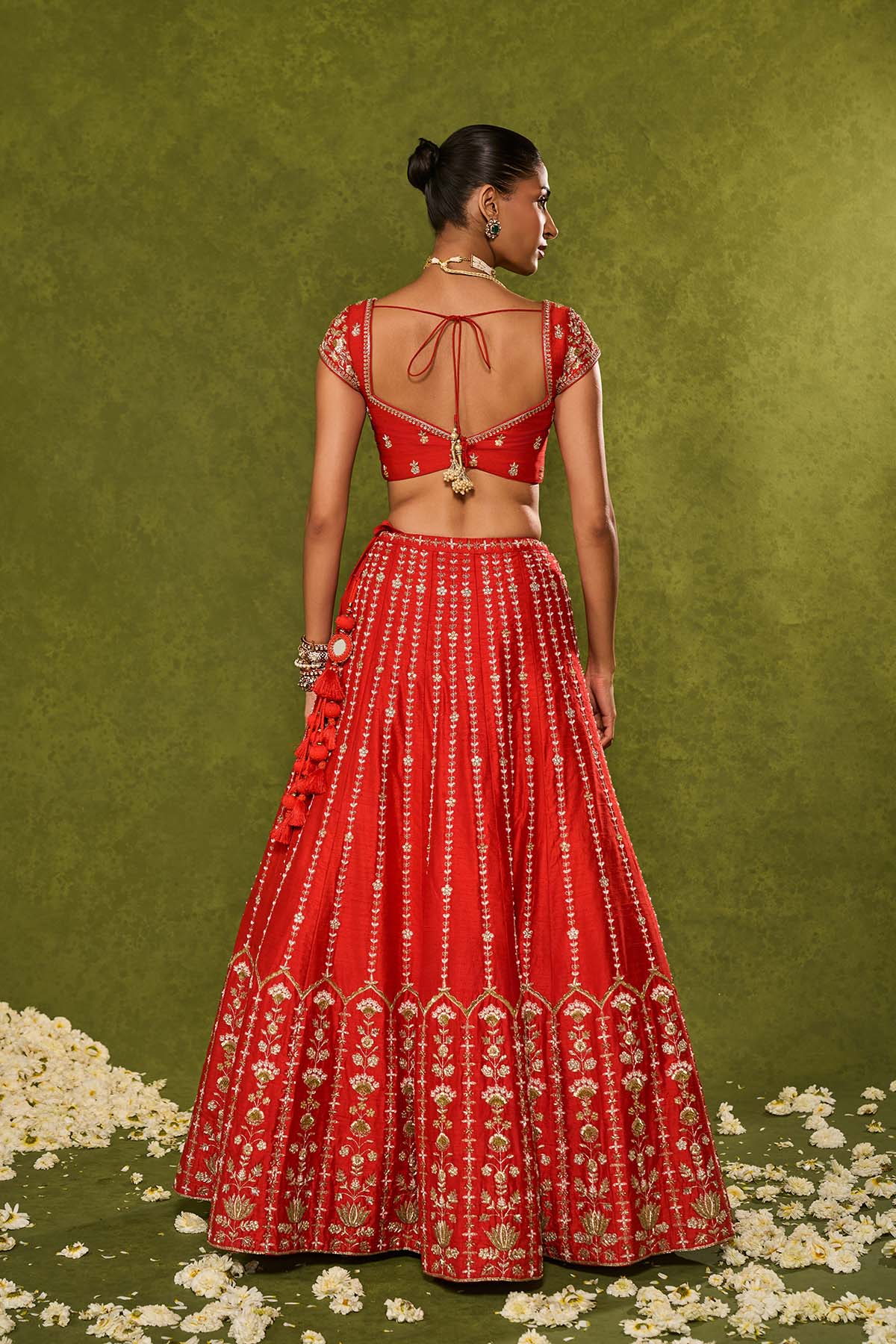 Anandi Lehenga