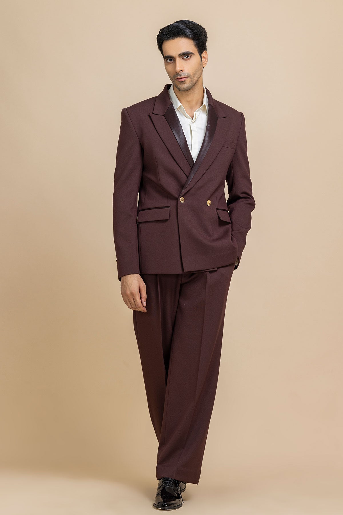 Obsidian Satin Lapel Tuxedo