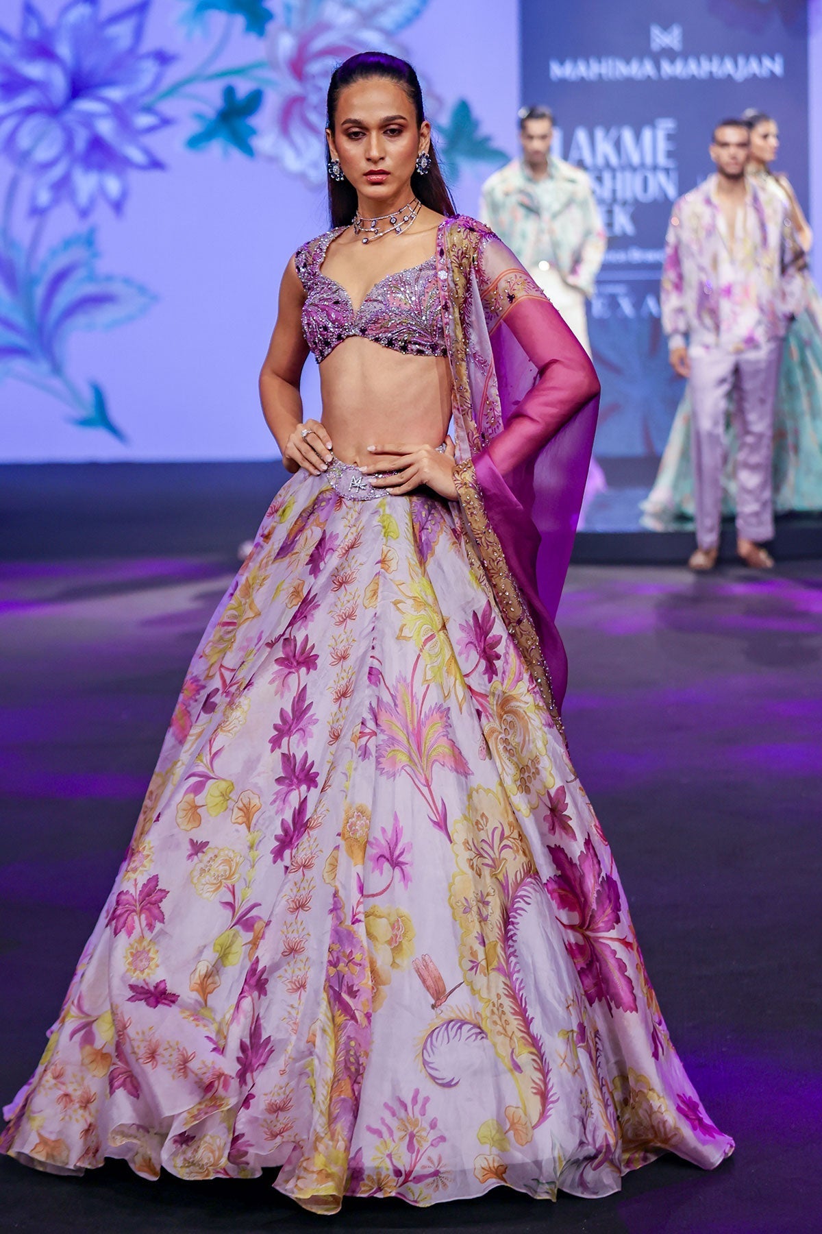 Layla - Ready To Ship