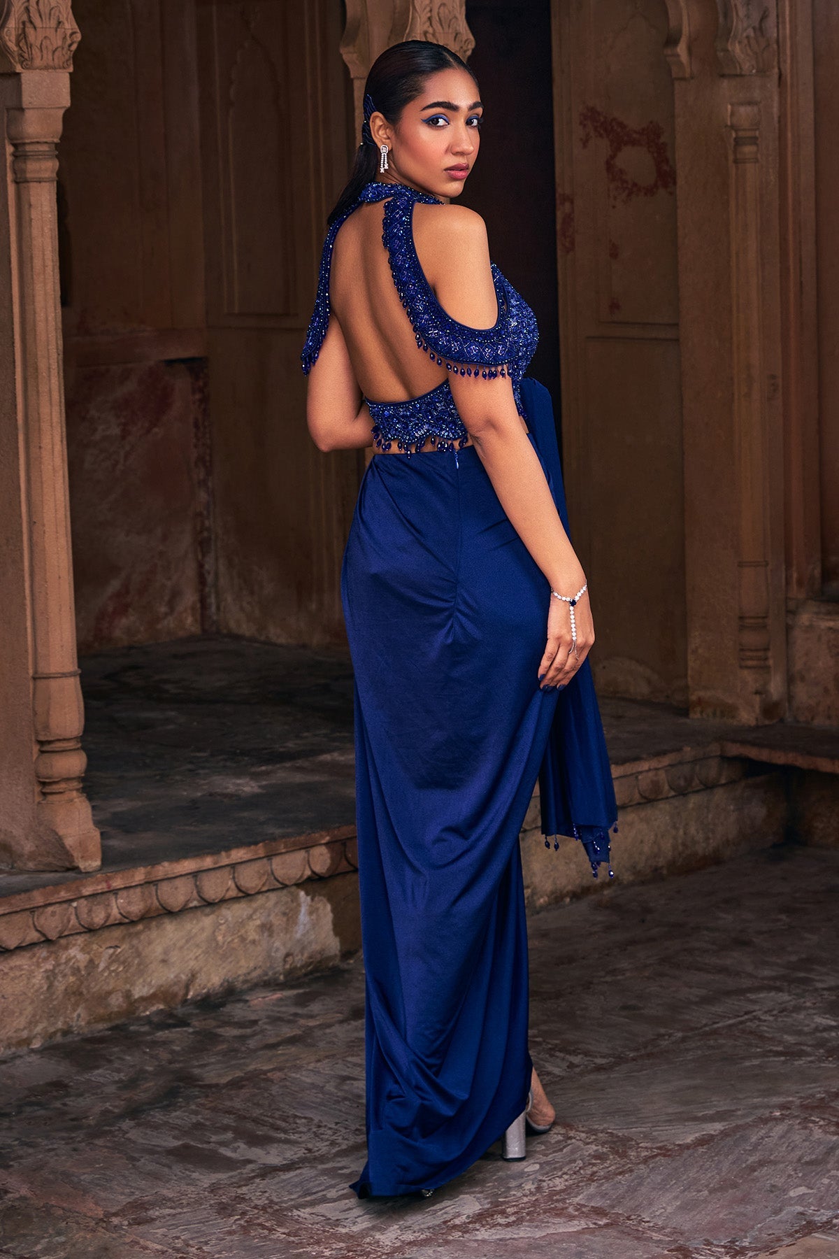 DARK BLUE EMBROIDERED SAREE SET