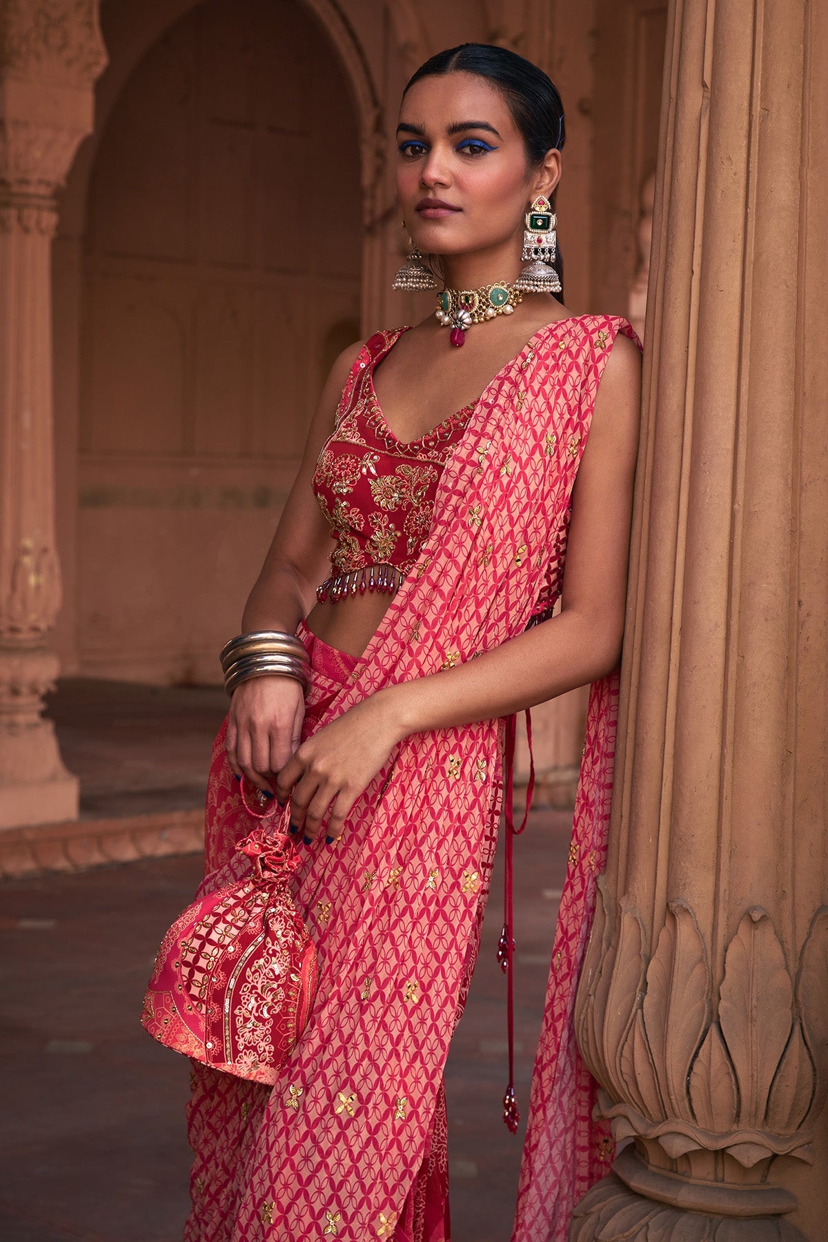 MAROON THIKRI PRINT & HIGHLIGHTED SAREE SET