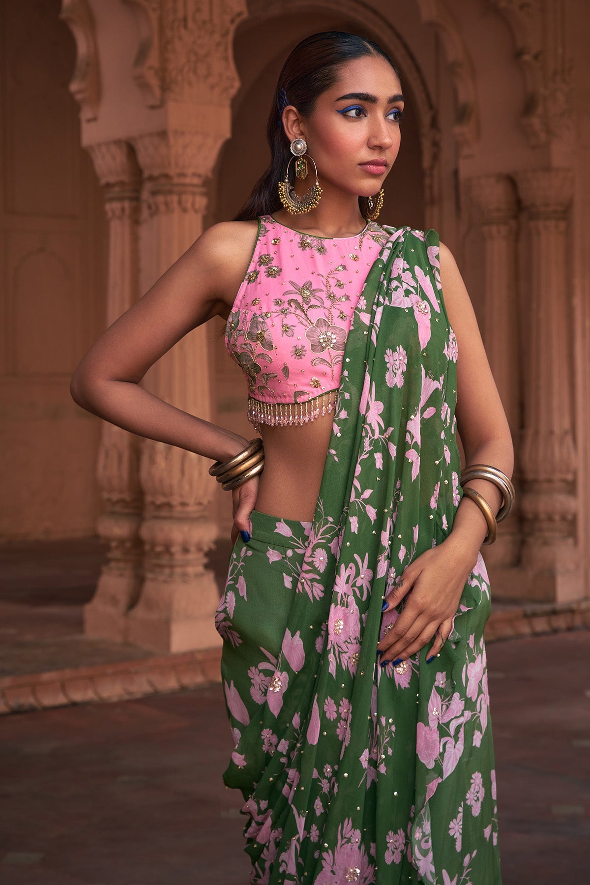 SAGE GREEN FLORAL PRINT & HIGHLIGHTED SAREE SET